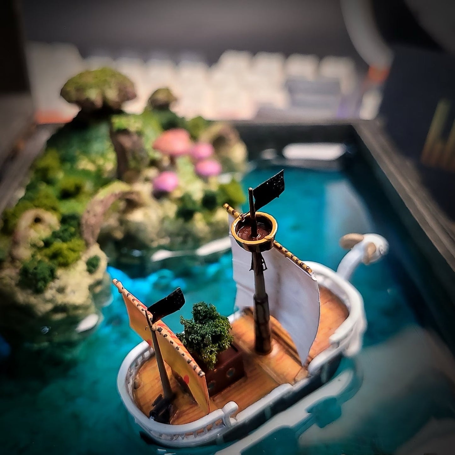 One Piece Sunny Pirates Going Merry Treasure Mistery Box Gift