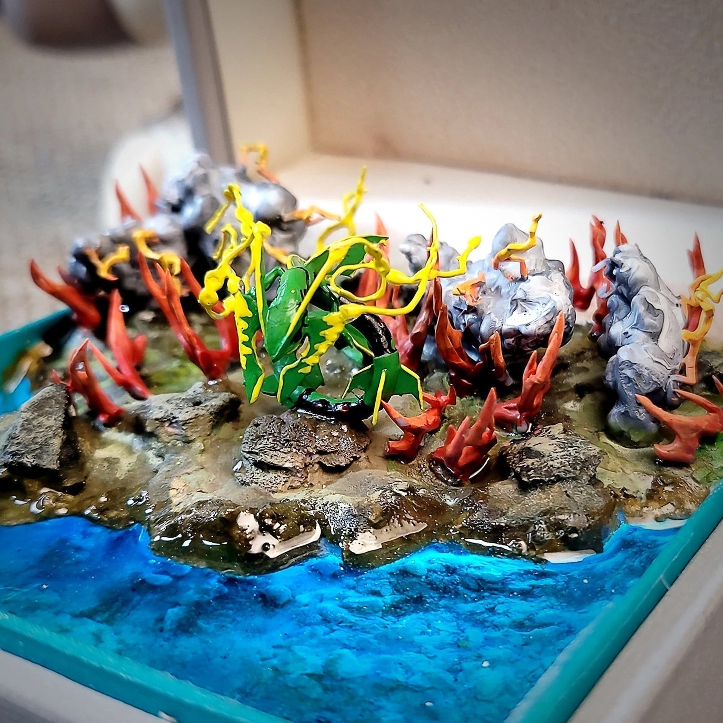 Pokemon Rayquaza Island Diorama Treasure Mistery Box Gift