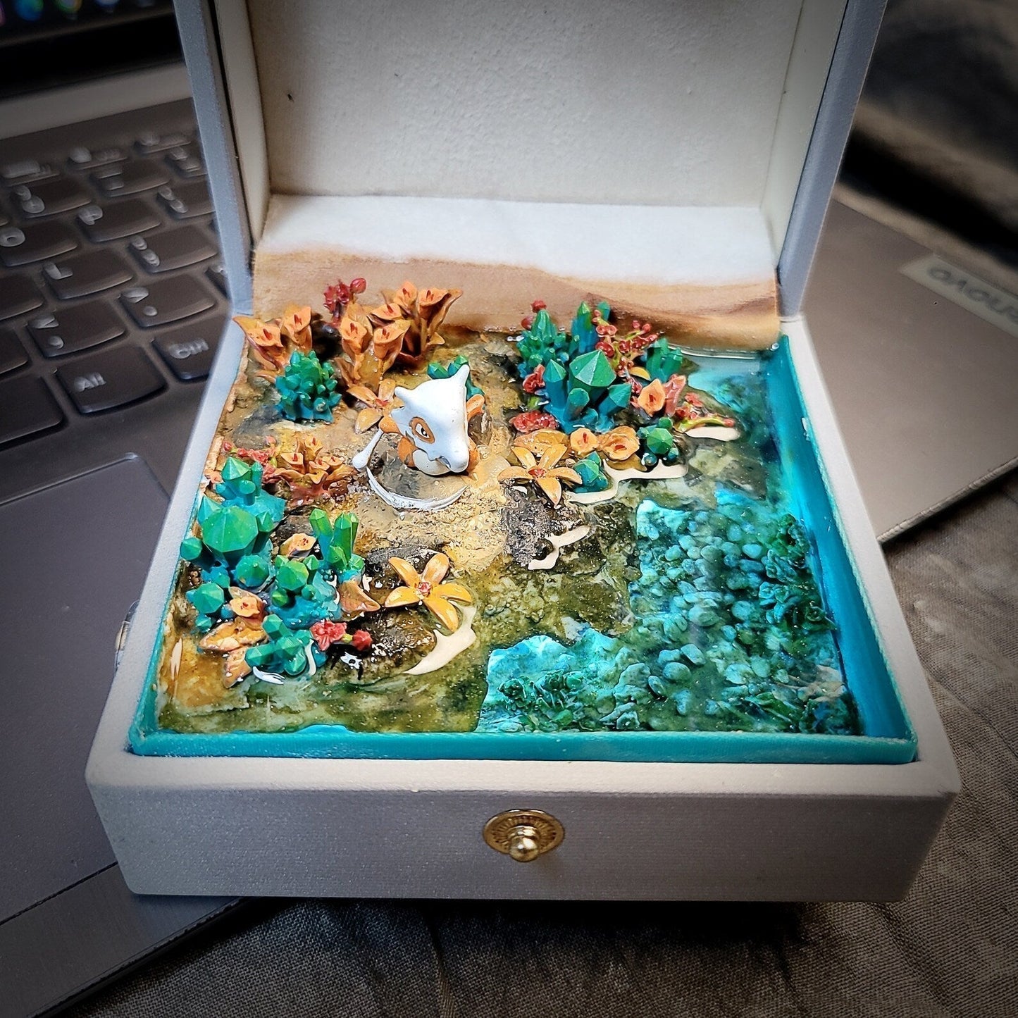 Pokemon Cubone Garagara Island Diorama Treasure Mistery Box Gift