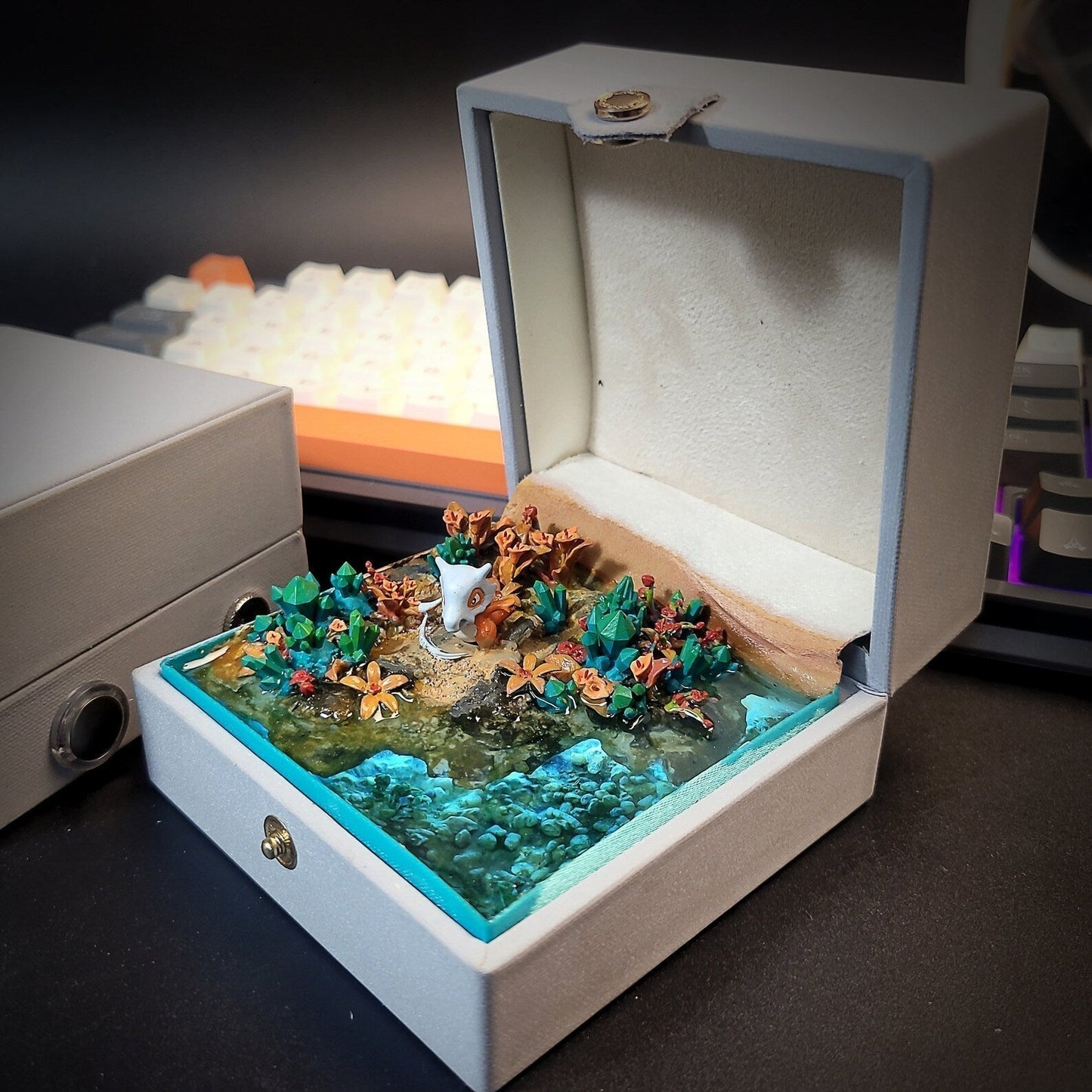 Pokemon Cubone Garagara Island Diorama Treasure Mistery Box Gift