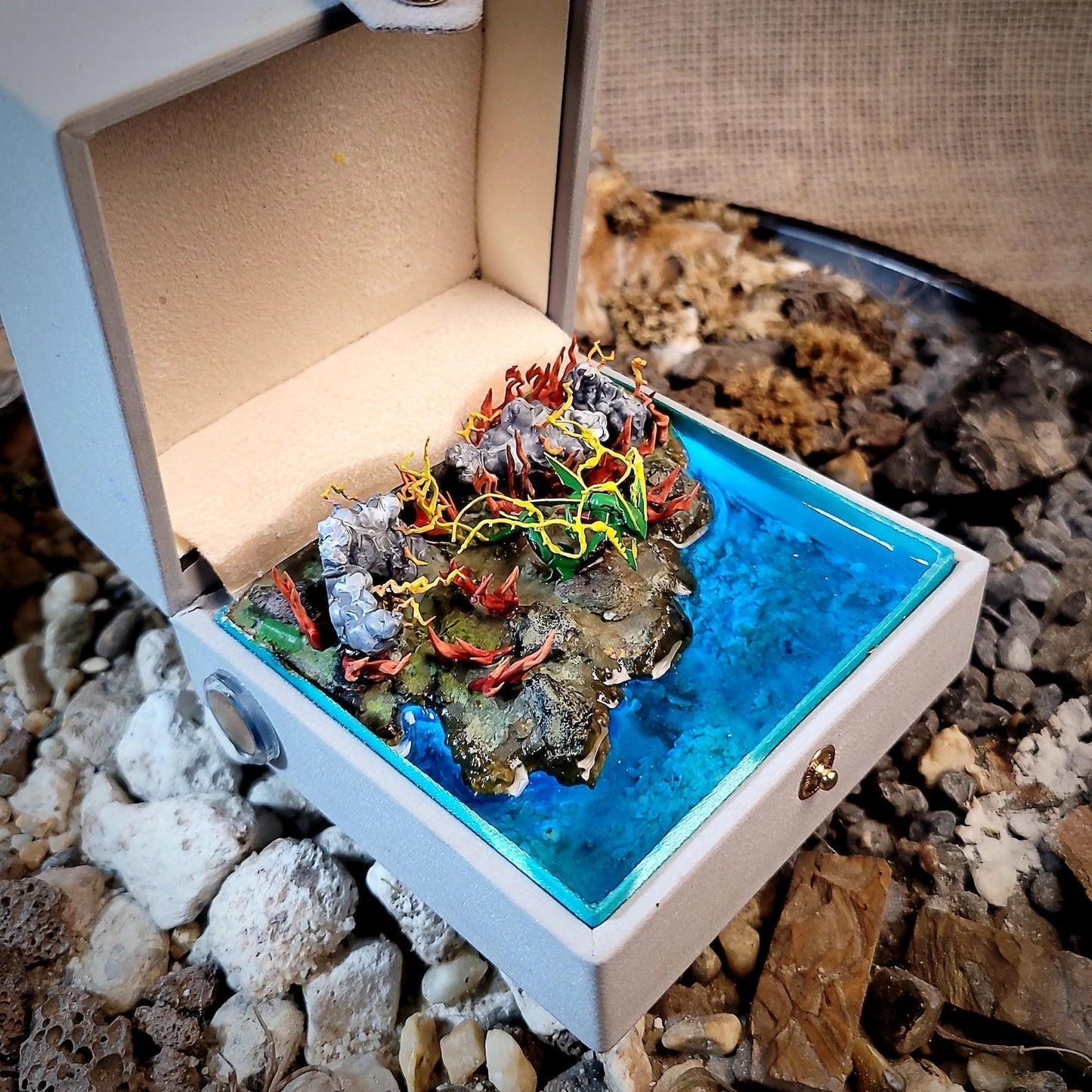 Pokemon Rayquaza Island Diorama Treasure Mistery Box Gift