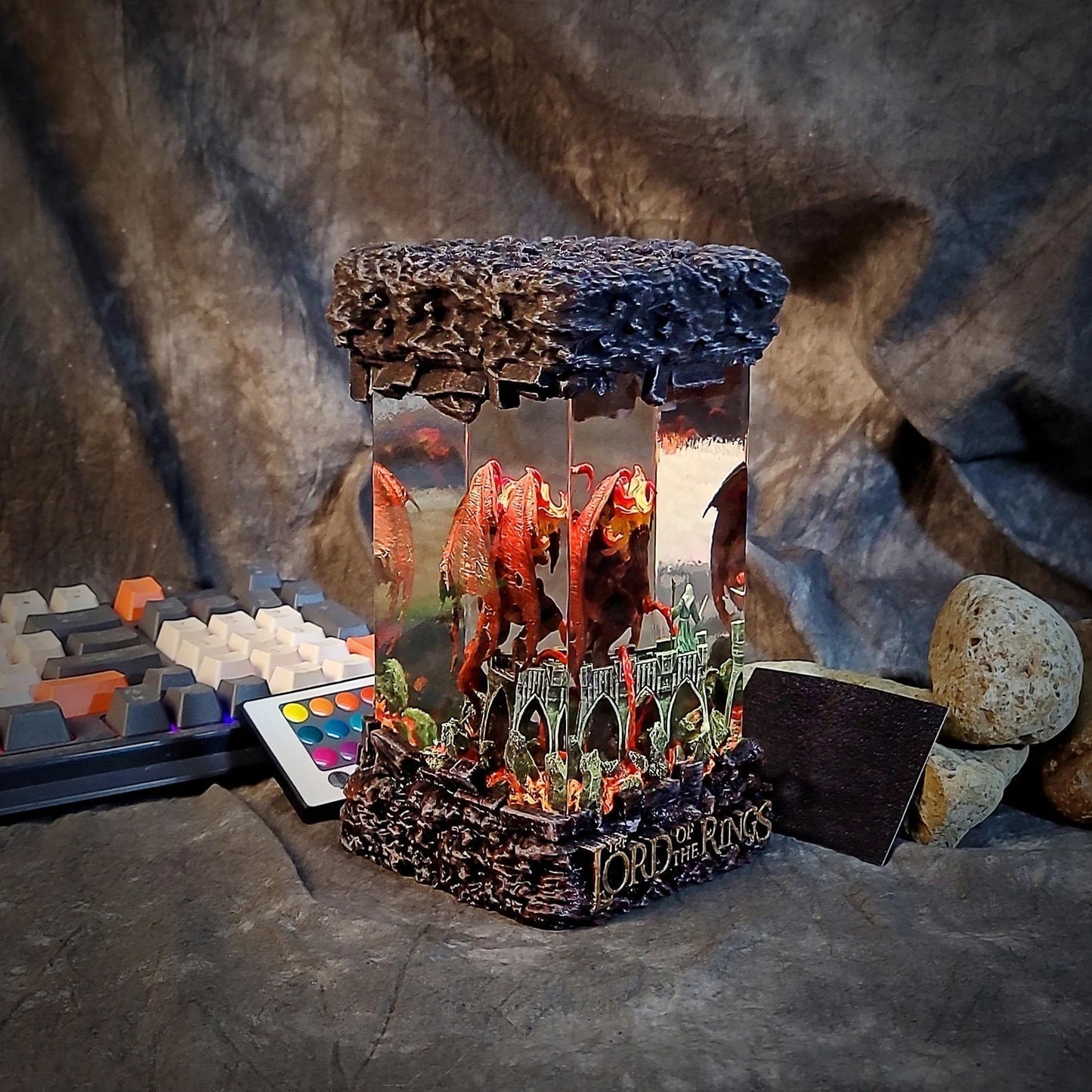 LOTR Lord Of Rings Balrog vs Gandalf Diorama Epoxy Resin Lamp - ArtFIGU