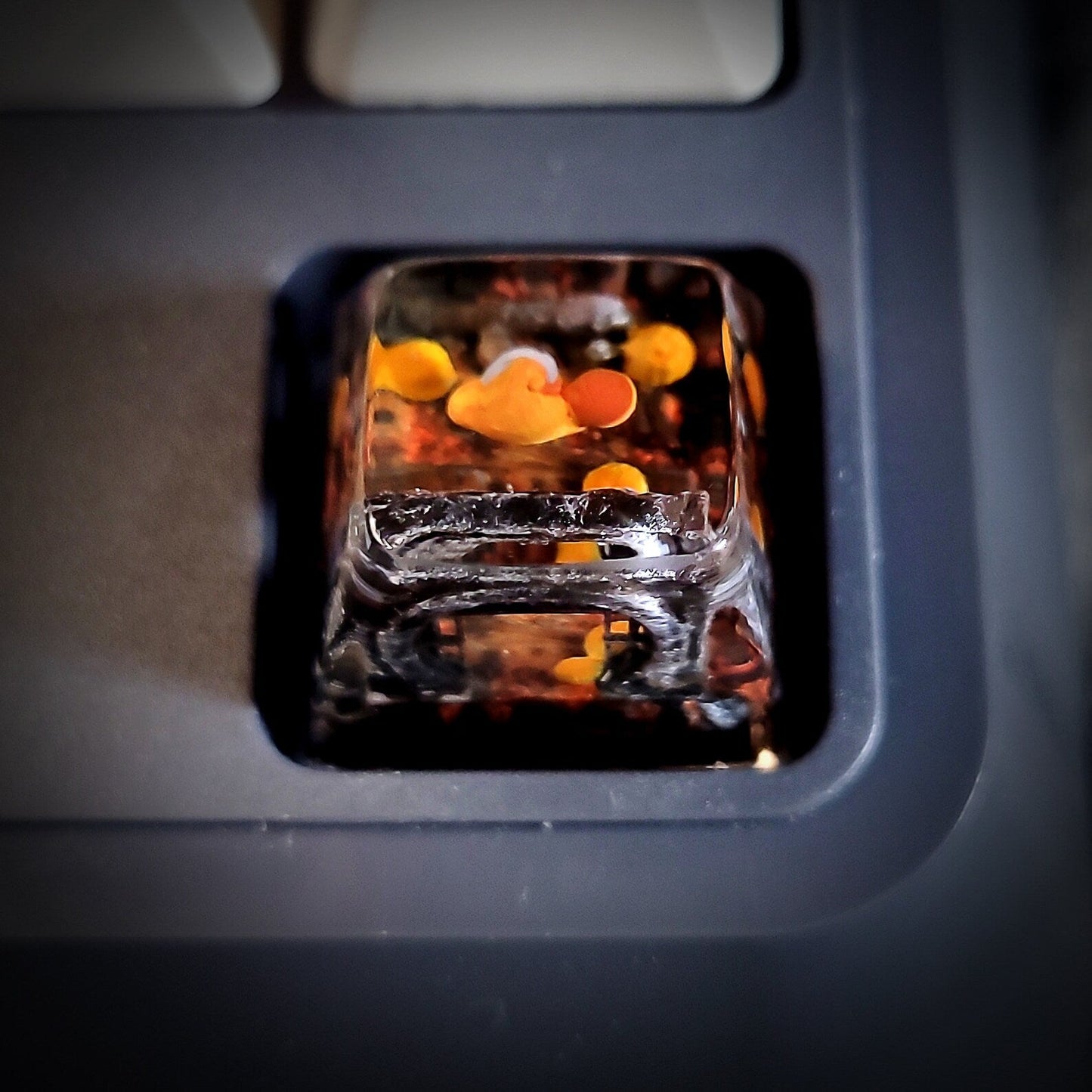 Pennywise The Clown IT Halloween Artisan Keycaps Epoxy Resin - ArtFIGU