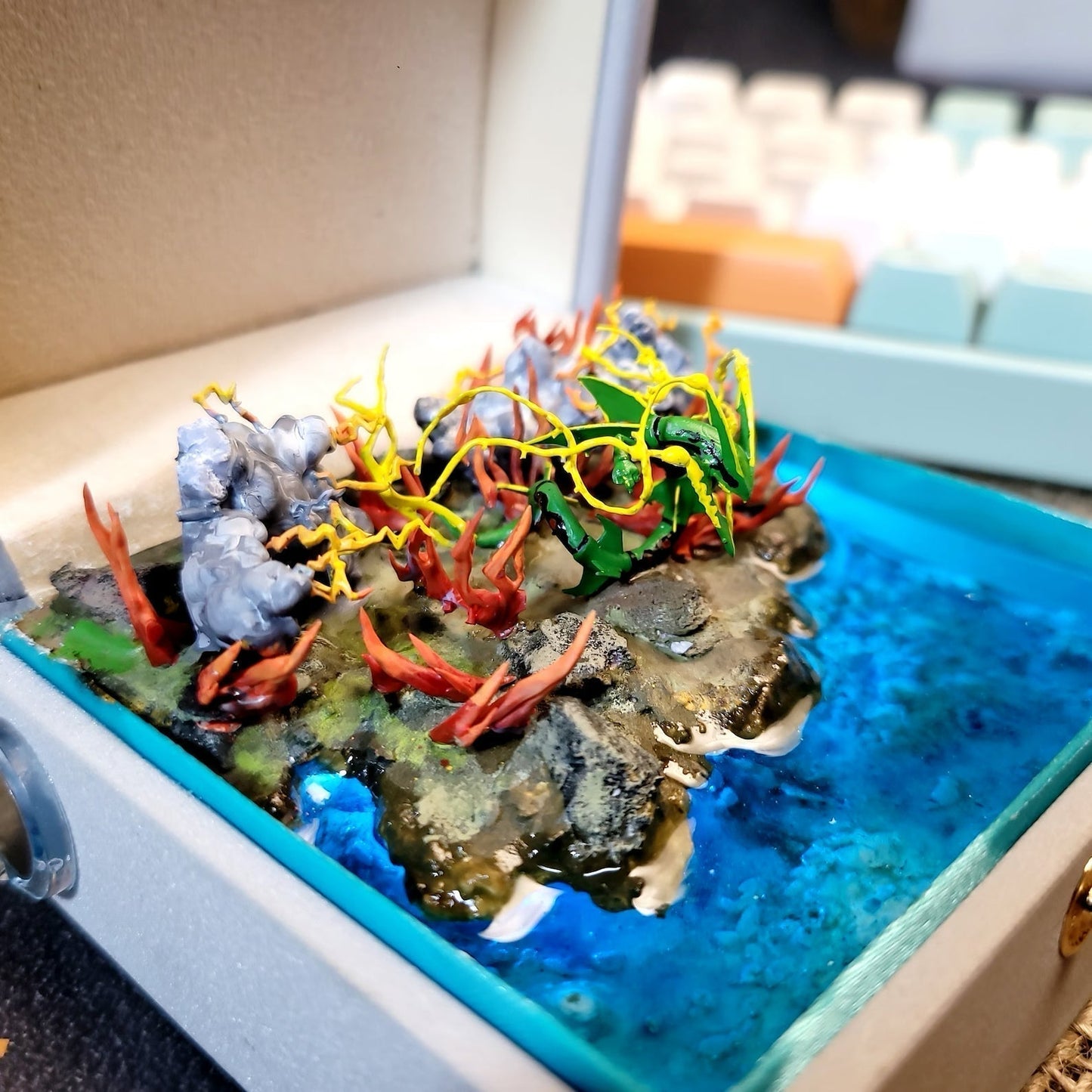Pokemon Rayquaza Island Diorama Treasure Mistery Box Gift
