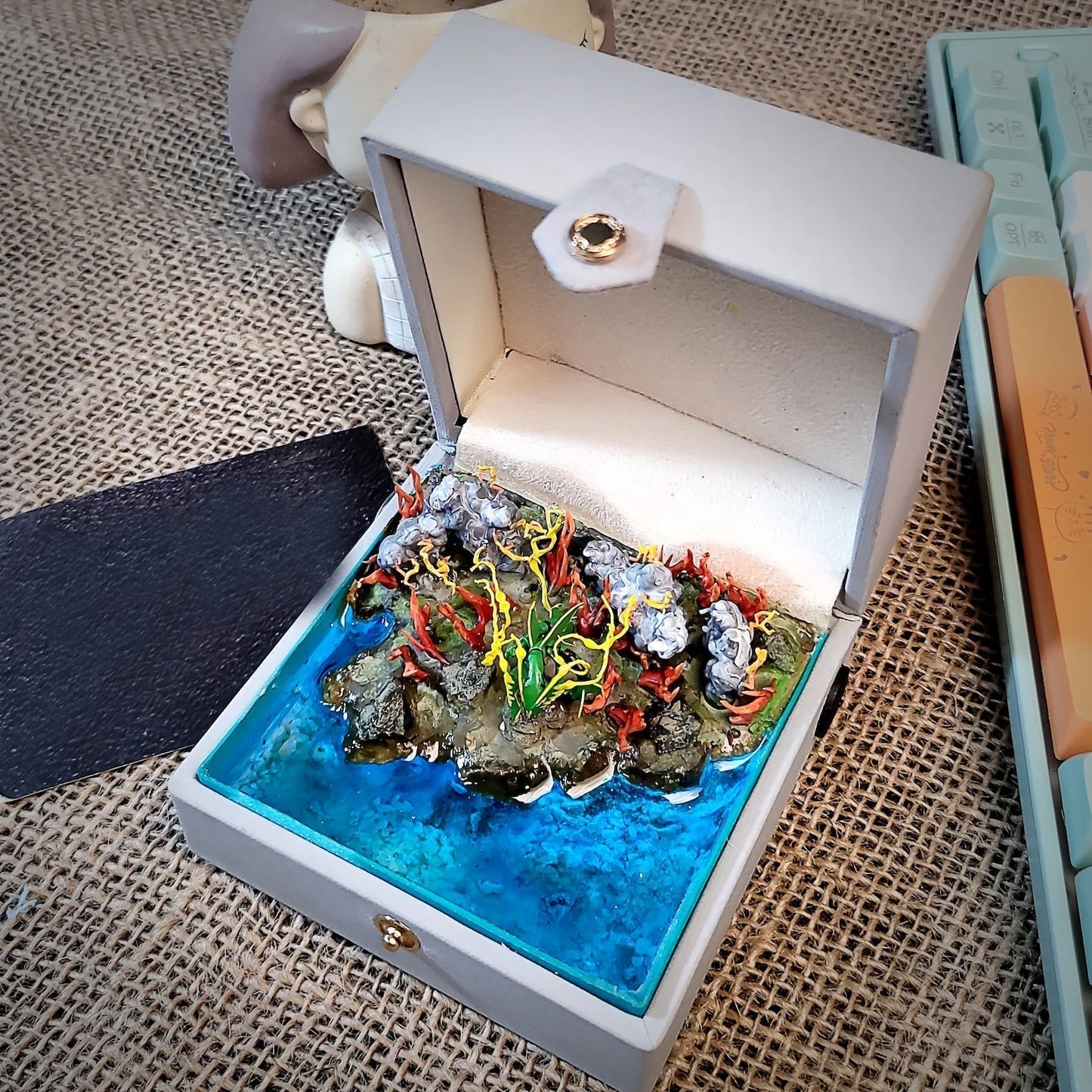 Pokemon Rayquaza Island Diorama Treasure Mistery Box Gift