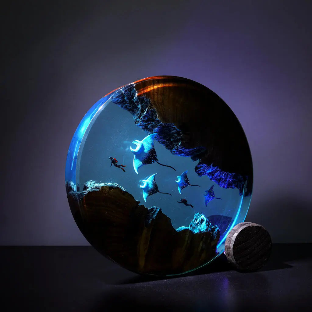 Divers Manta Rays Undersea Ocean Diorama