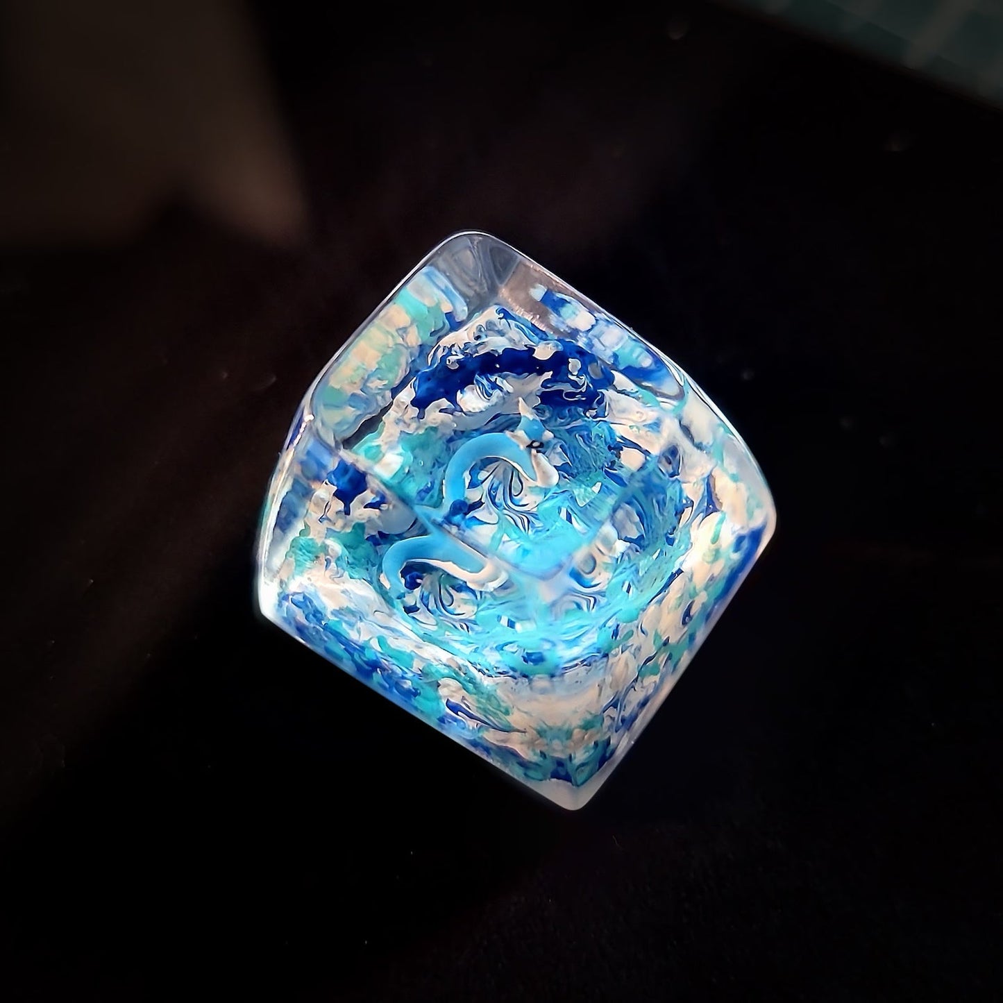 Pokemon Dragonair Artisan Keycaps