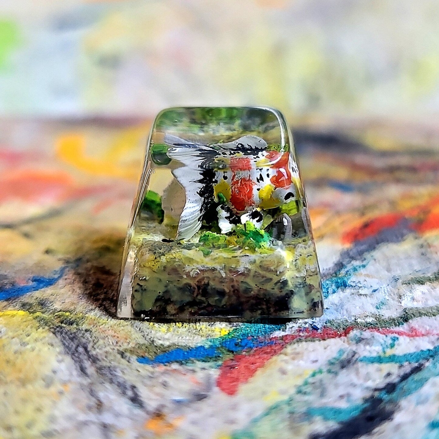 White Gold Fish Artisan Keycaps Epoxy Resin - ArtFIGU