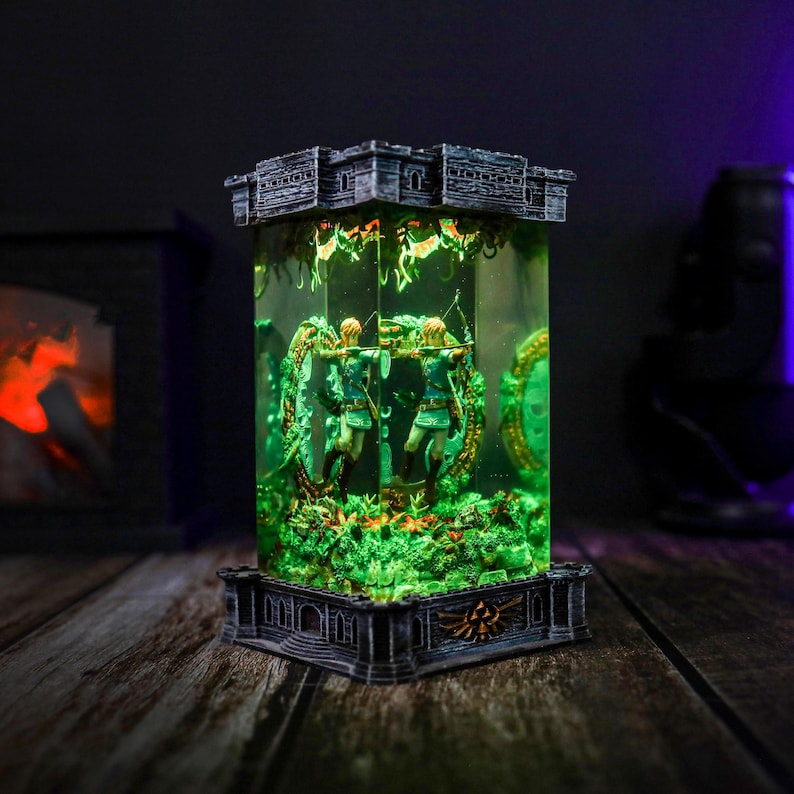 Master Sword & Shield Lamp