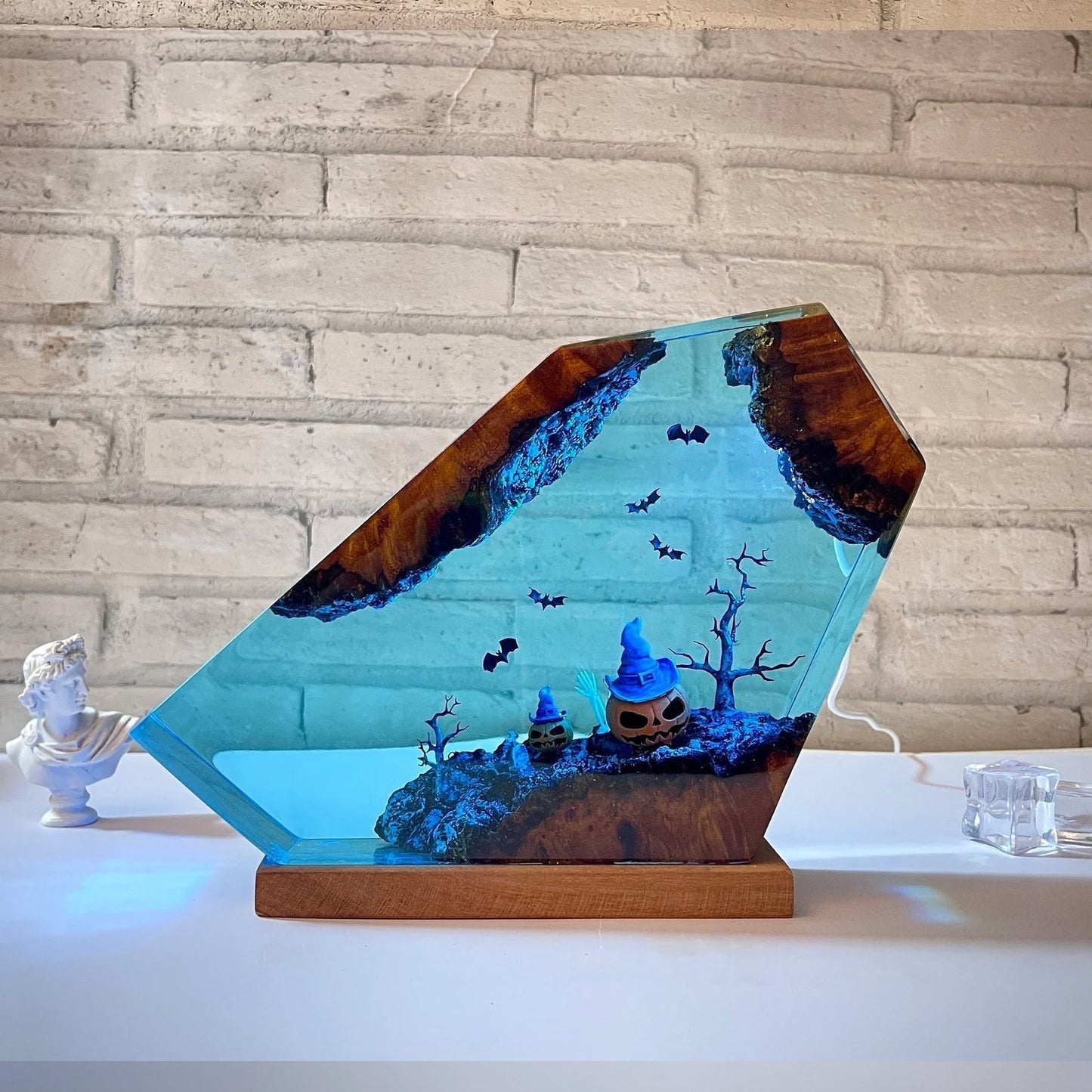 Halloween Graveyard Pumpkin Epoxy Resin Lamp - ArtFIGU