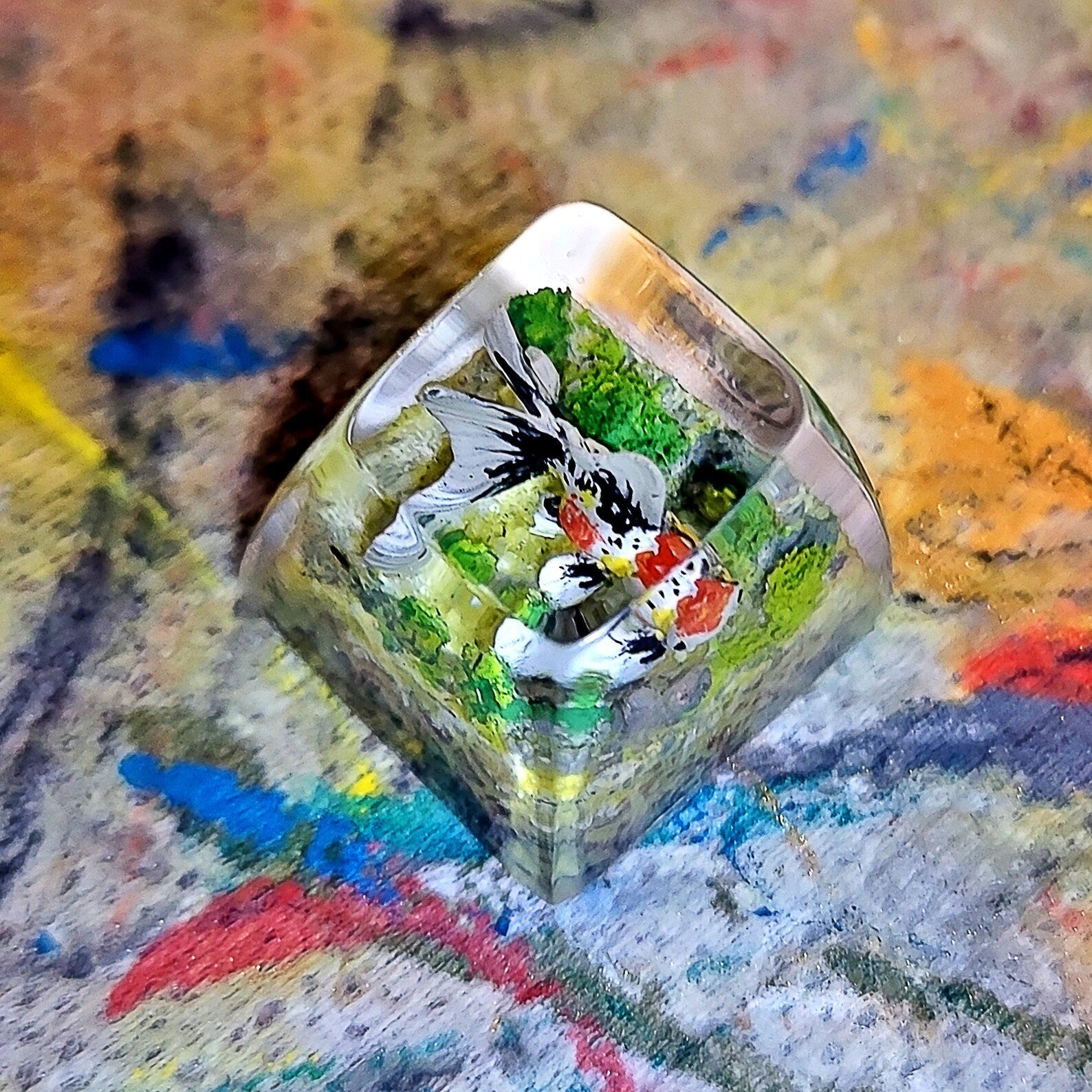 White Gold Fish Artisan Keycaps Epoxy Resin - ArtFIGU
