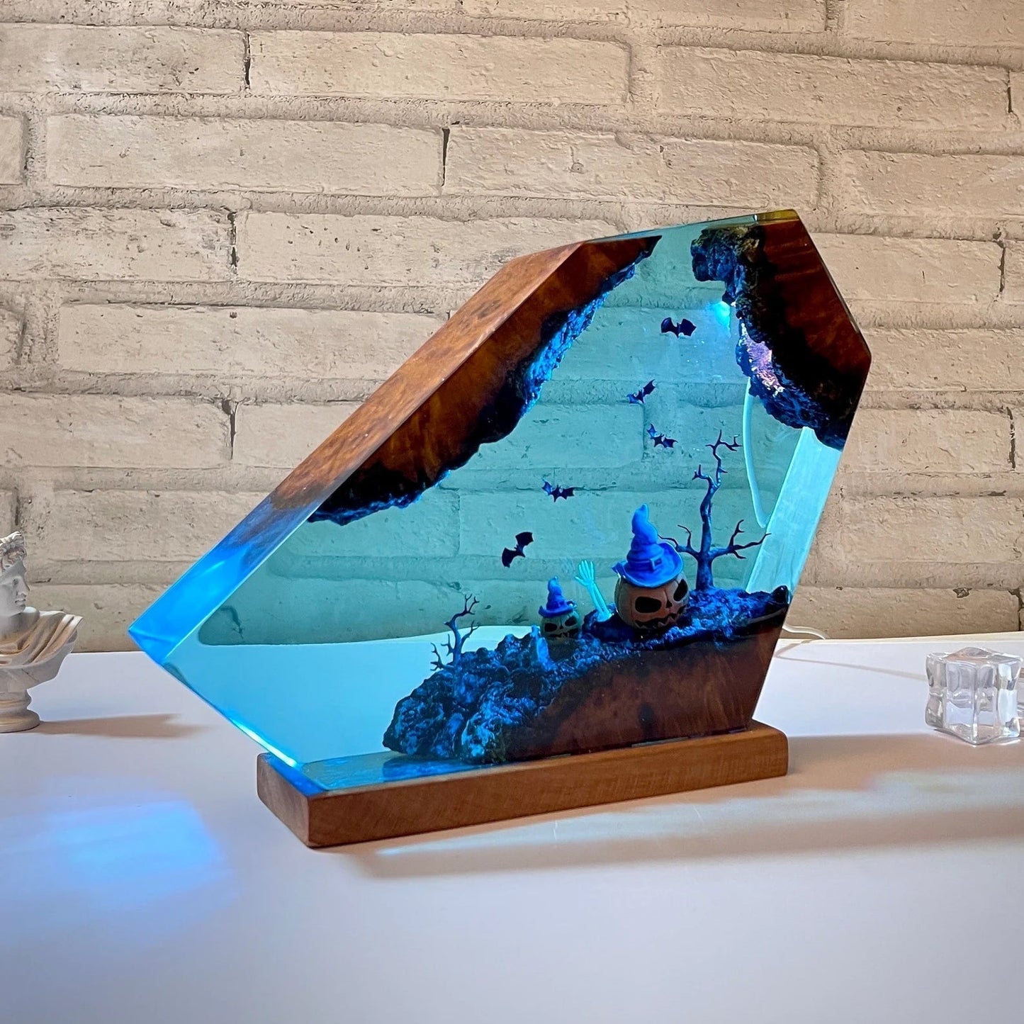Halloween Graveyard Pumpkin Epoxy Resin Lamp - ArtFIGU