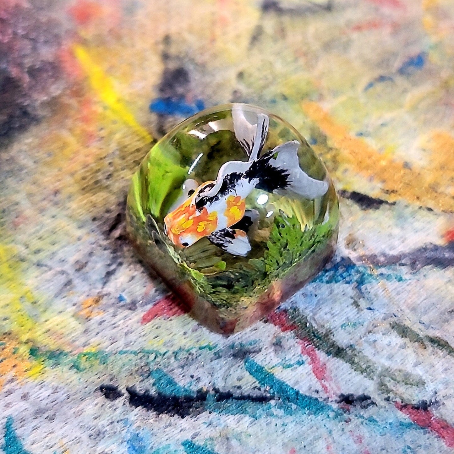 White Gold Fish Artisan Keycaps Epoxy Resin - ArtFIGU
