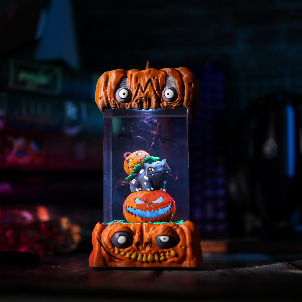 Bulbasaur Pokémon Halloween Lamp