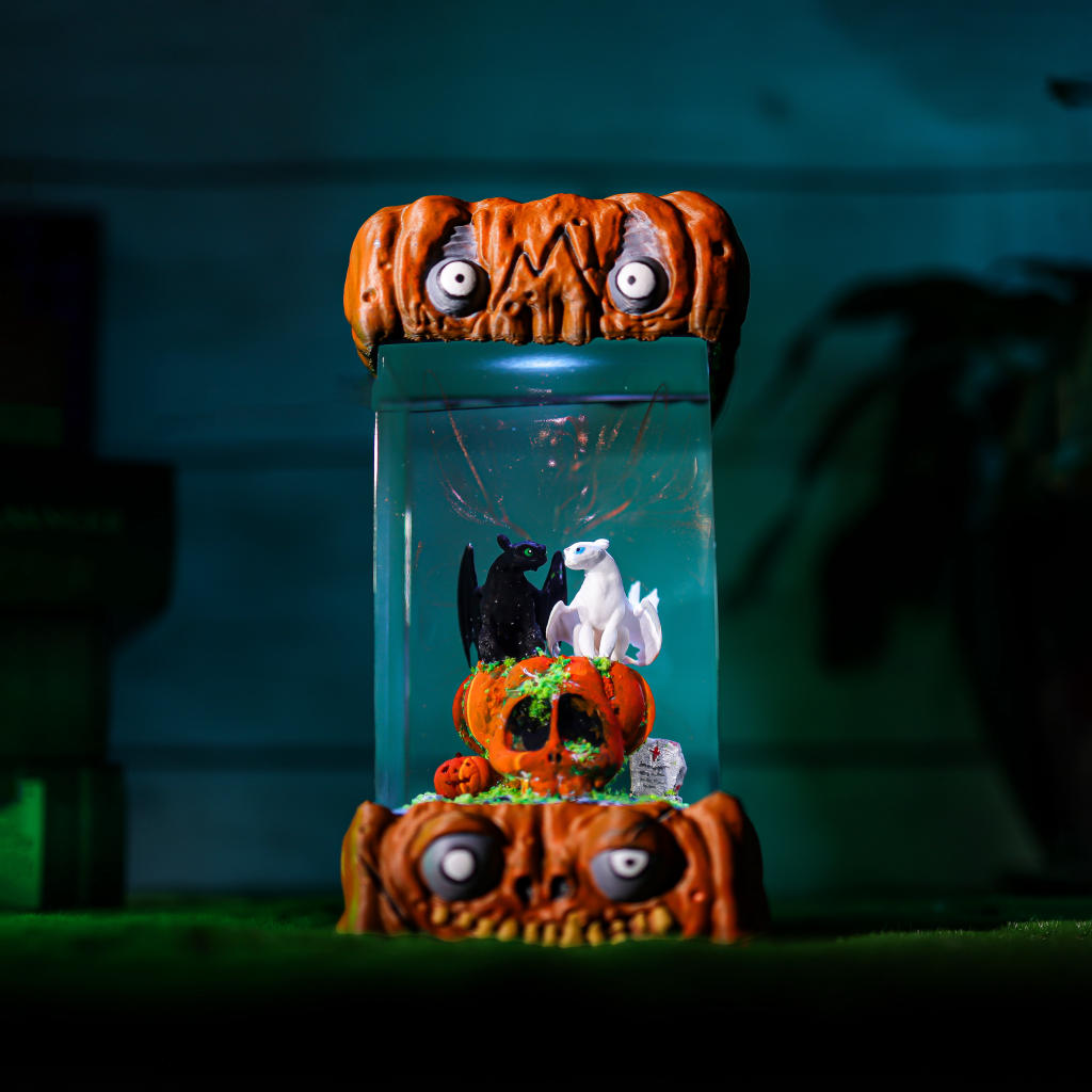 Toothless and Light Fury Halloween Lamp
