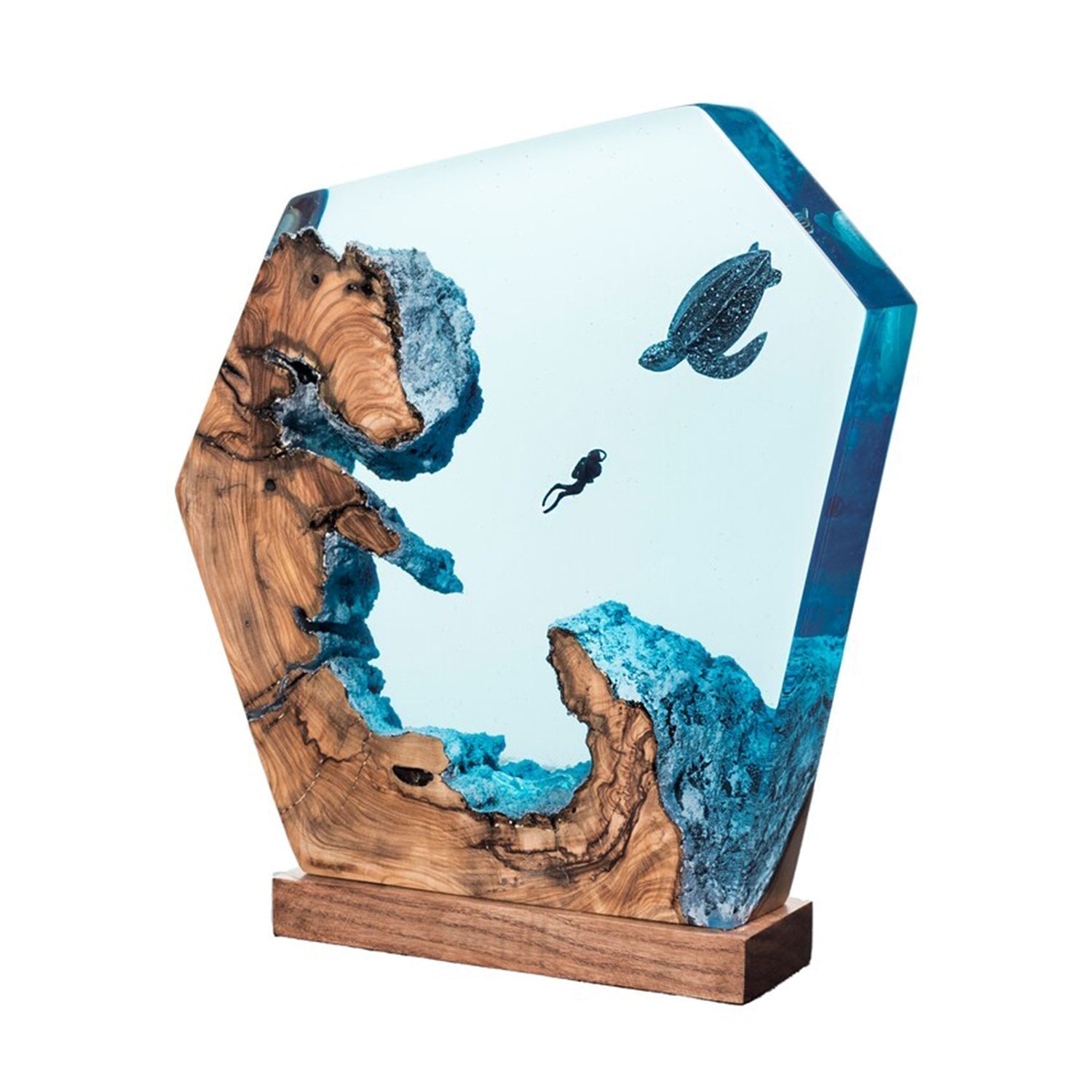 Sea Turtle & Diver - High Quality Epoxy Resin Lamp - ArtFIGU