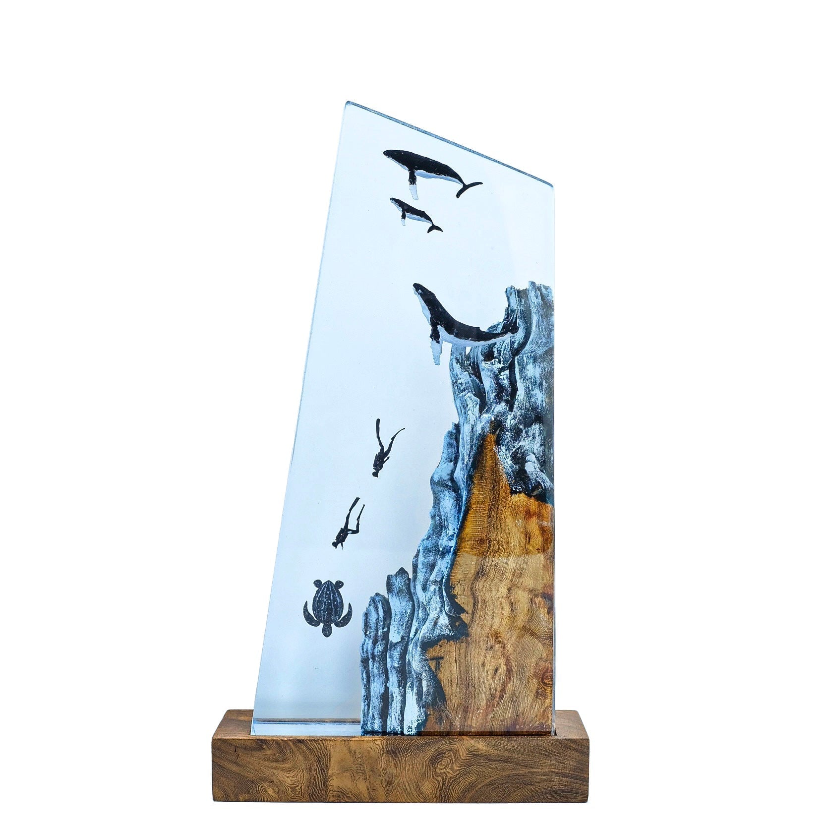 Humpback Whales & Divers & Turtle - High Quality Epoxy Resin Lamp - ArtFIGU