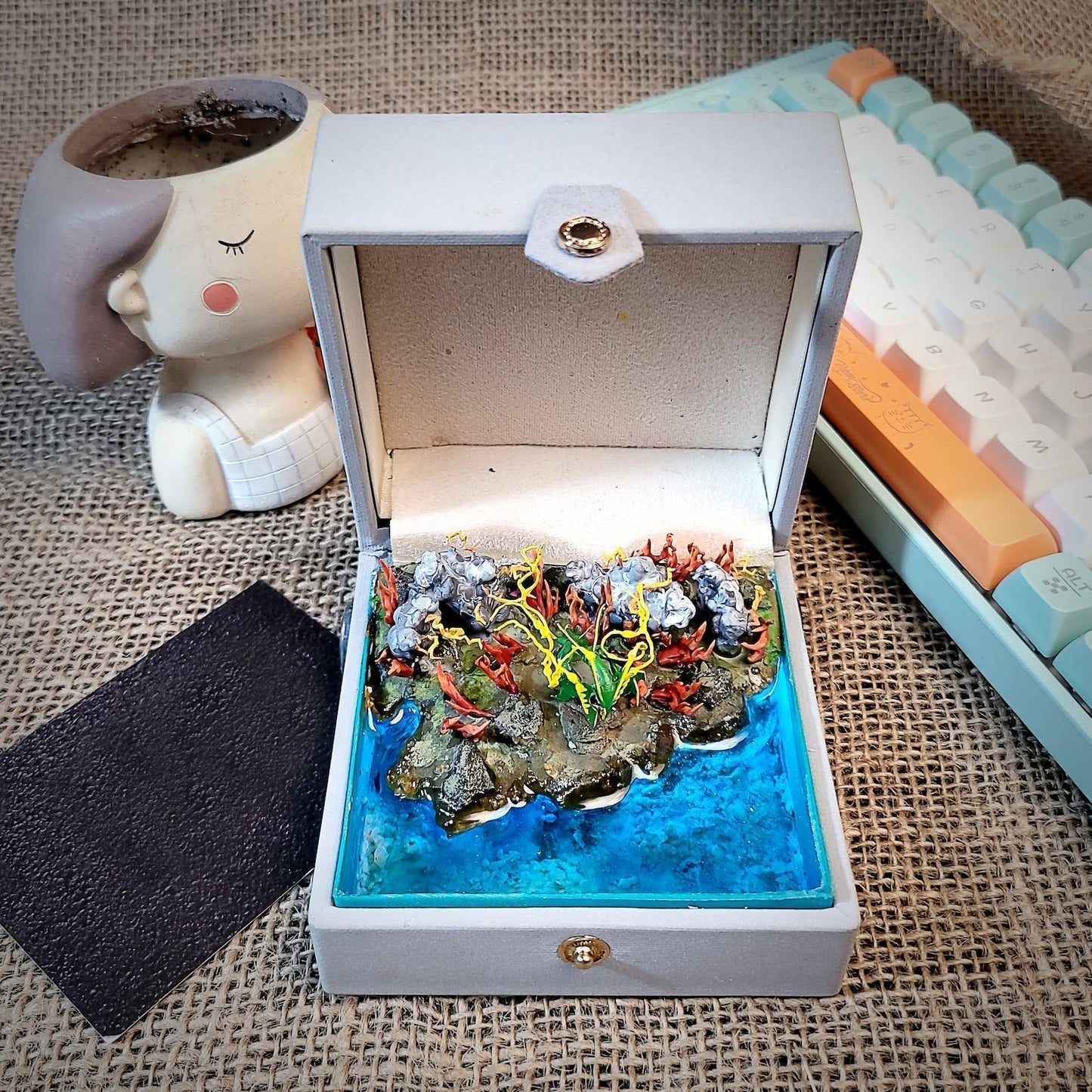 Pokemon Rayquaza Island Diorama Treasure Mistery Box Gift