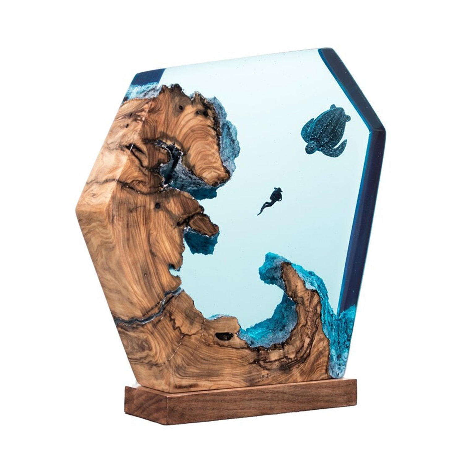 Sea Turtle & Diver - High Quality Epoxy Resin Lamp - ArtFIGU