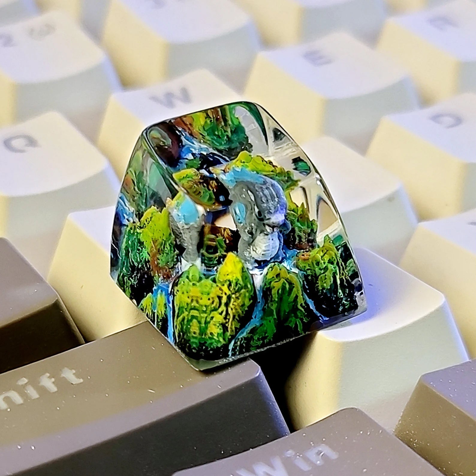 Godzilla Chibi Skull Island Artisan Keycaps Epoxy Resin - ArtFIGU