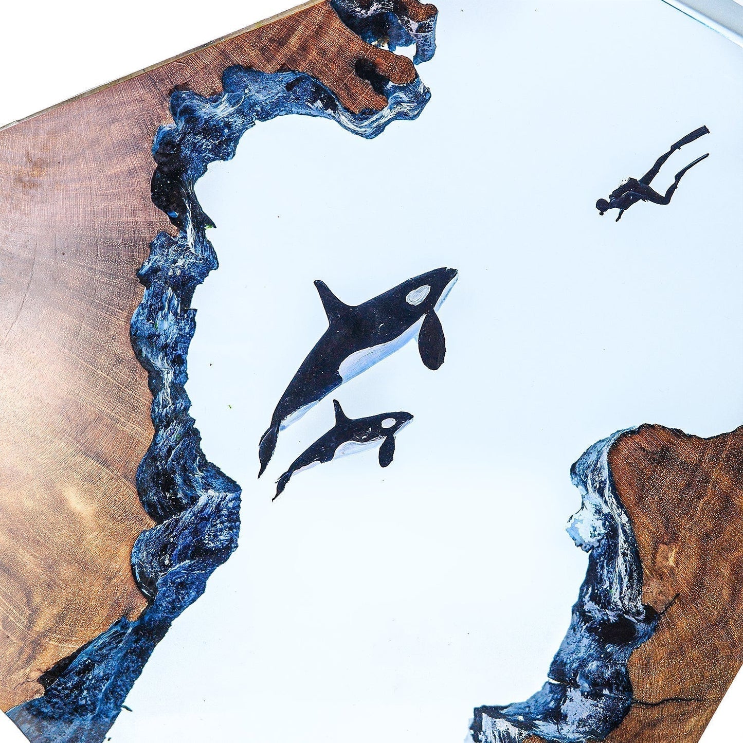 Orcas & Diver - High Quality Epoxy Resin Lamp - ArtFIGU