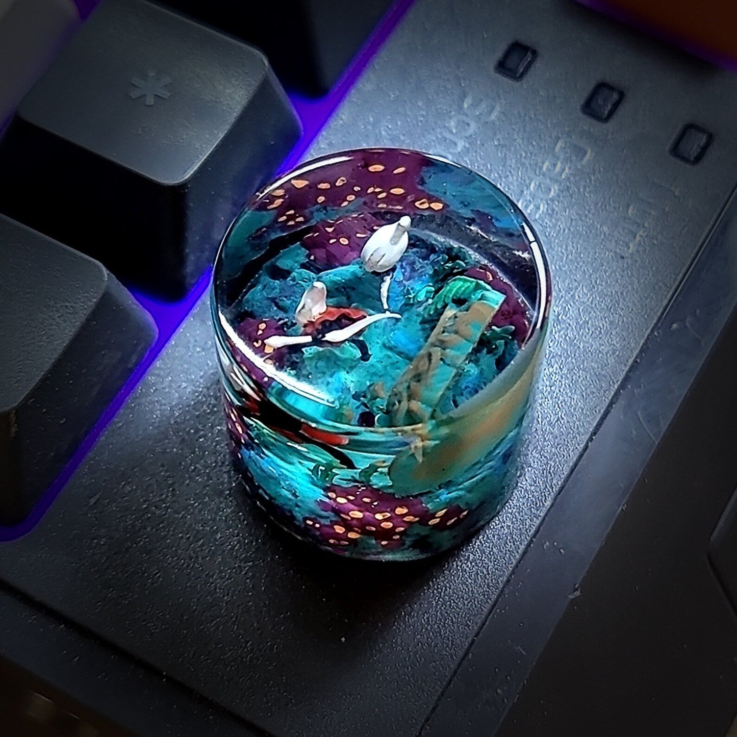 Hollow Knight Hornet Halloween Keyboard Knob Artisan Keycaps Epoxy Resin - ArtFIGU