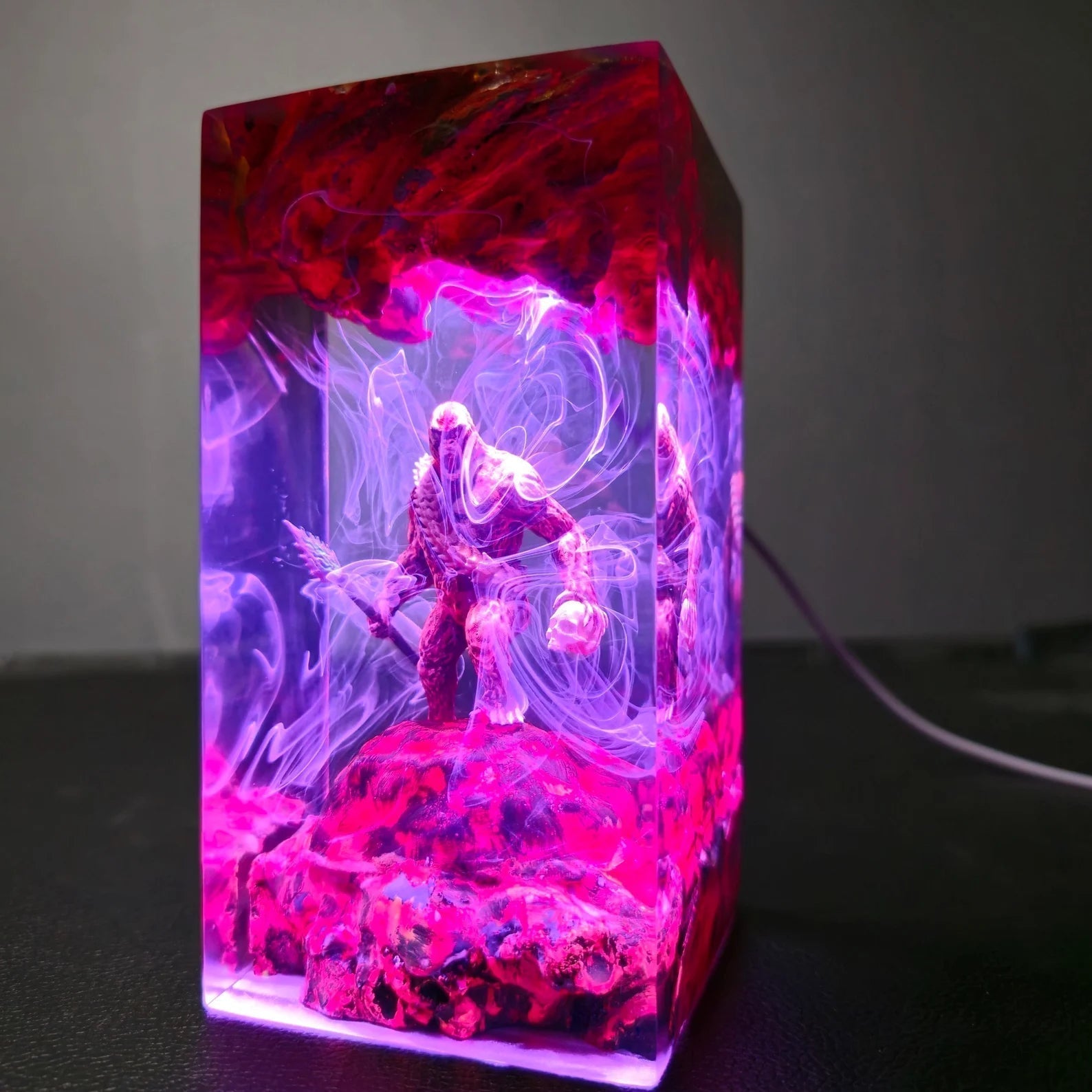 Godzilla X Kong Skar King Epoxy Resin Lamp - ArtFIGU