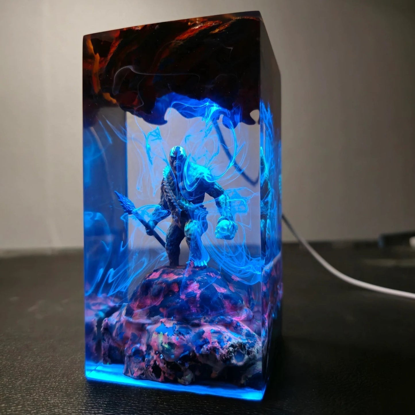 Godzilla X Kong Skar King Epoxy Resin Lamp - ArtFIGU