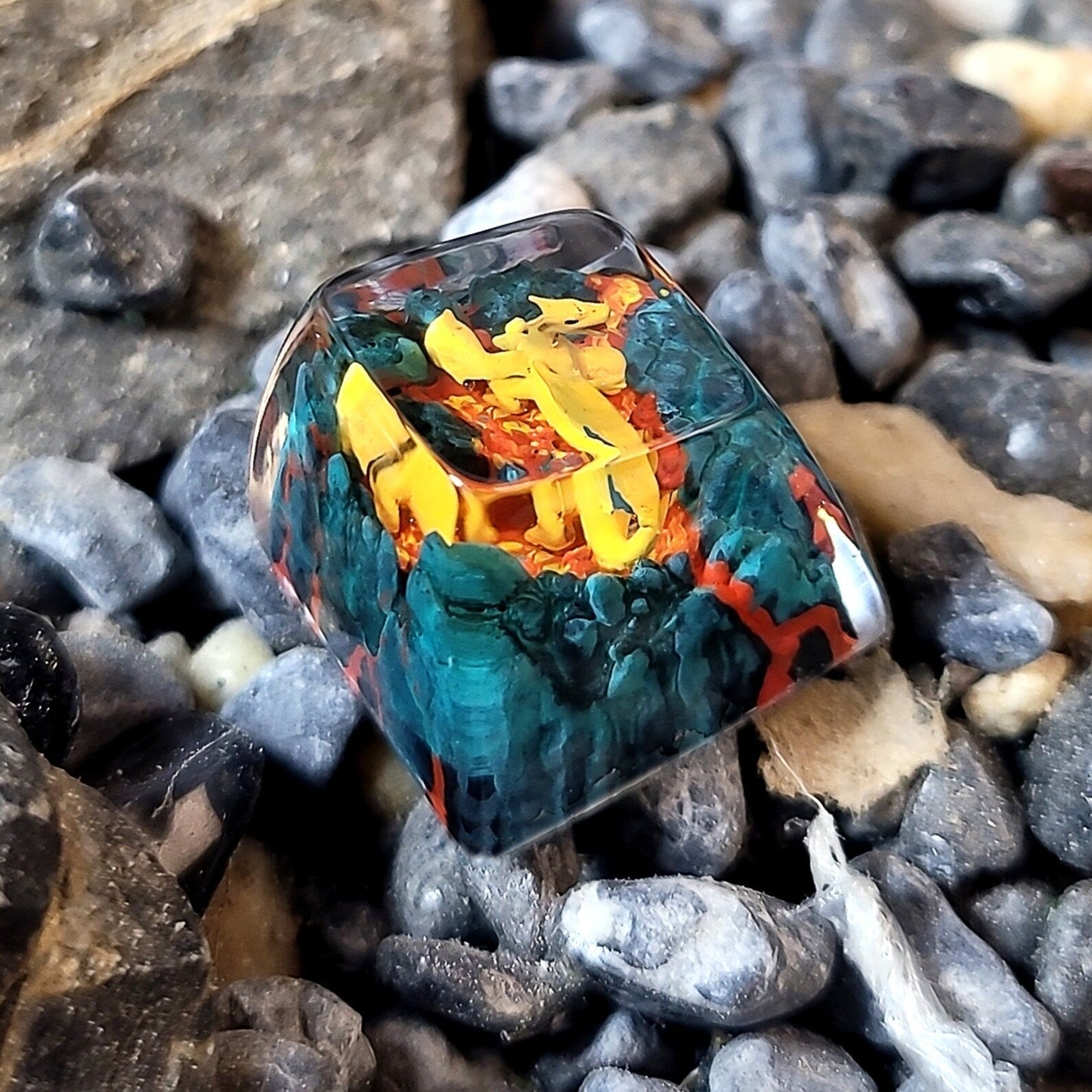 Pokemon Charizard Artisan Keycaps