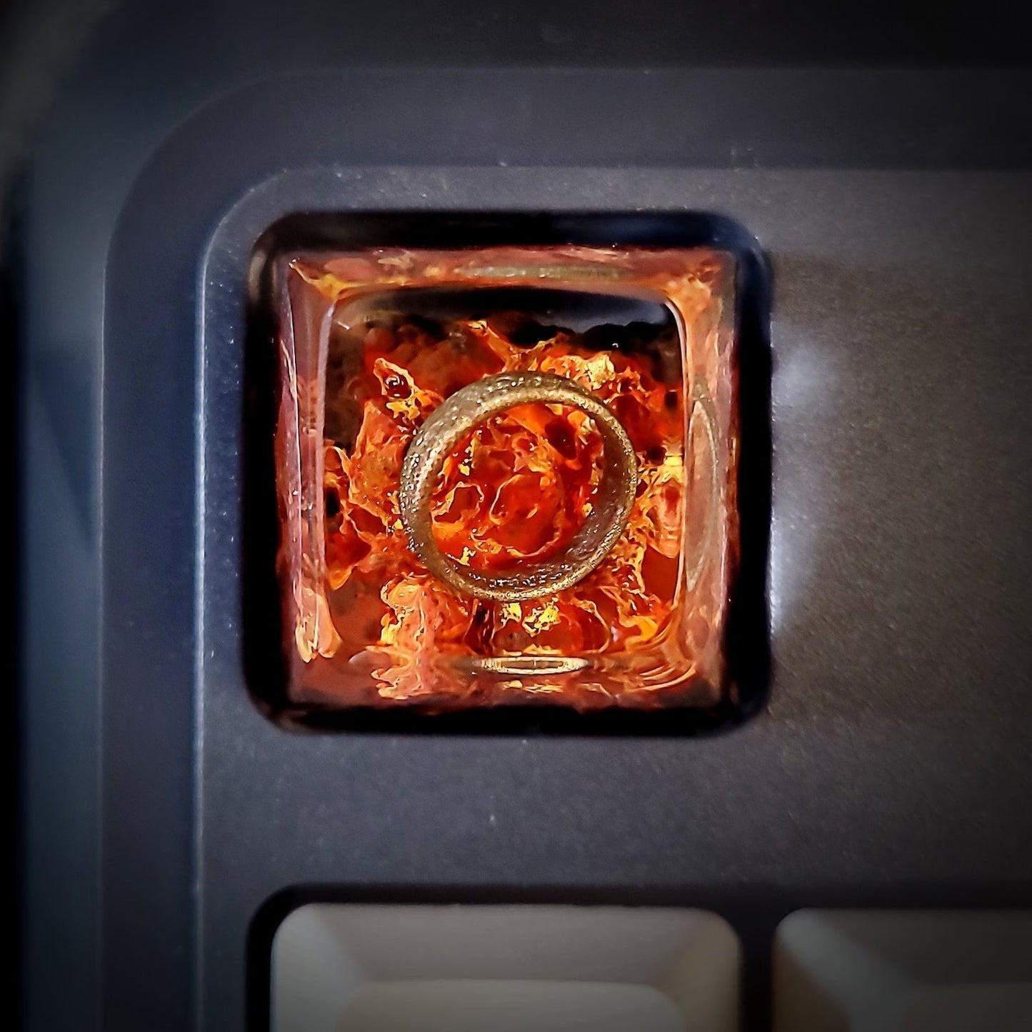 LOTR Lord Of Rings Dark Lord The One Ring Artisan Keycaps Epoxy Resin - ArtFIGU