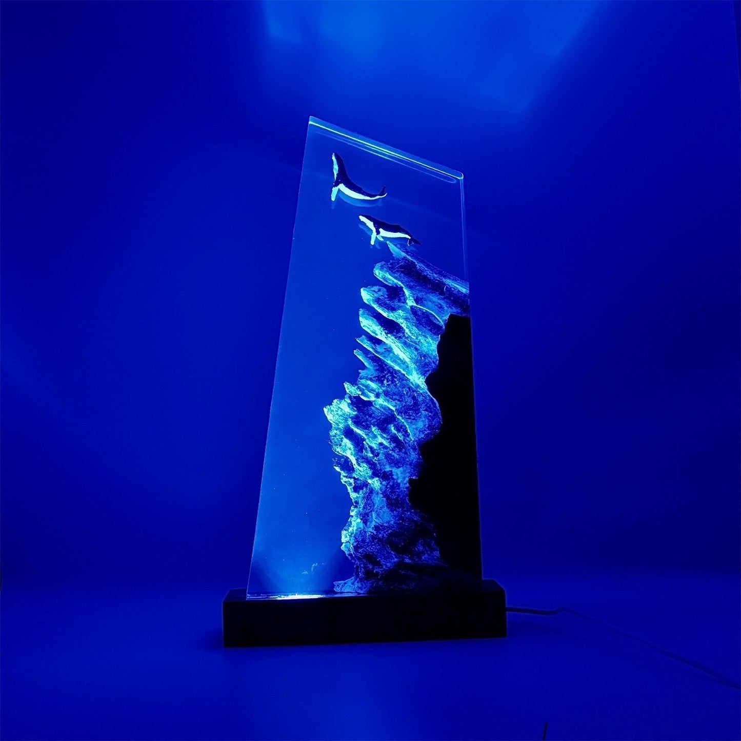 Humpback Whales - High Quality Epoxy Resin Lamp - ArtFIGU