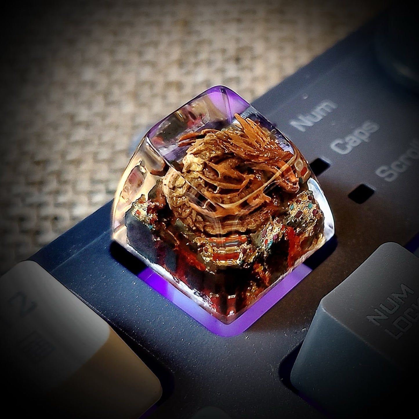 LOTR Lord Of Rings Smaug Dragon Artisan Keycaps Epoxy Resin - ArtFIGU