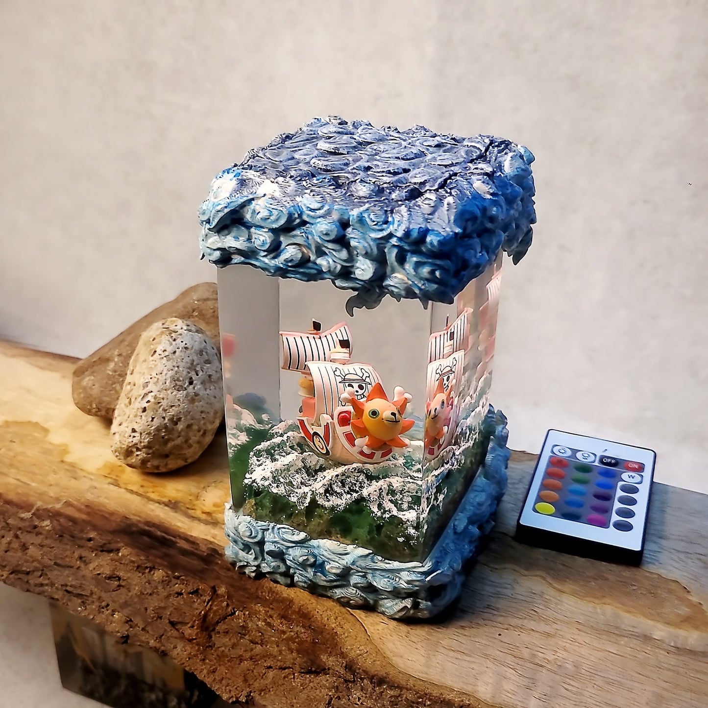 Sunny Pirates One Piece Diorama Epoxy Resin Lamp - ArtFIGU