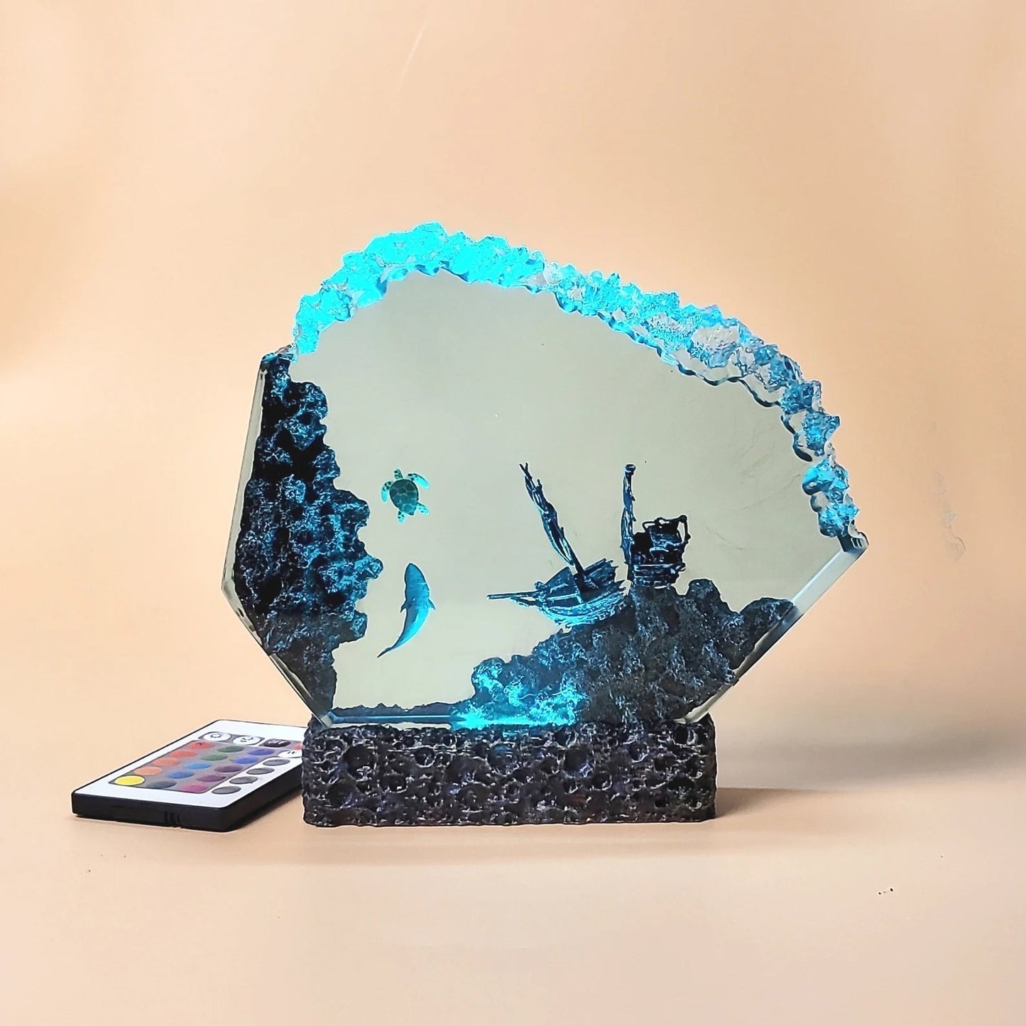 Shark Turtle Shipwreck Undersea Ocean Diorama Epoxy Resin Lamp, Wireless Lights - ArtFIGU