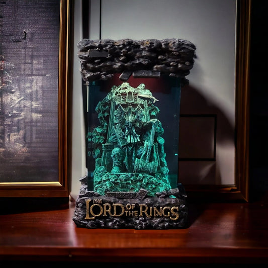 LOTR Lord Of Rings Dwarf King on Throne Diorama Epoxy Resin Lamp - ArtFIGU