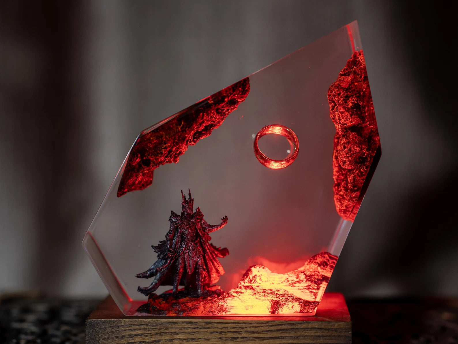 LOTR Lord Of Rings The One Ring Sauron Dark Lord Epoxy Resin Lamp - ArtFIGU