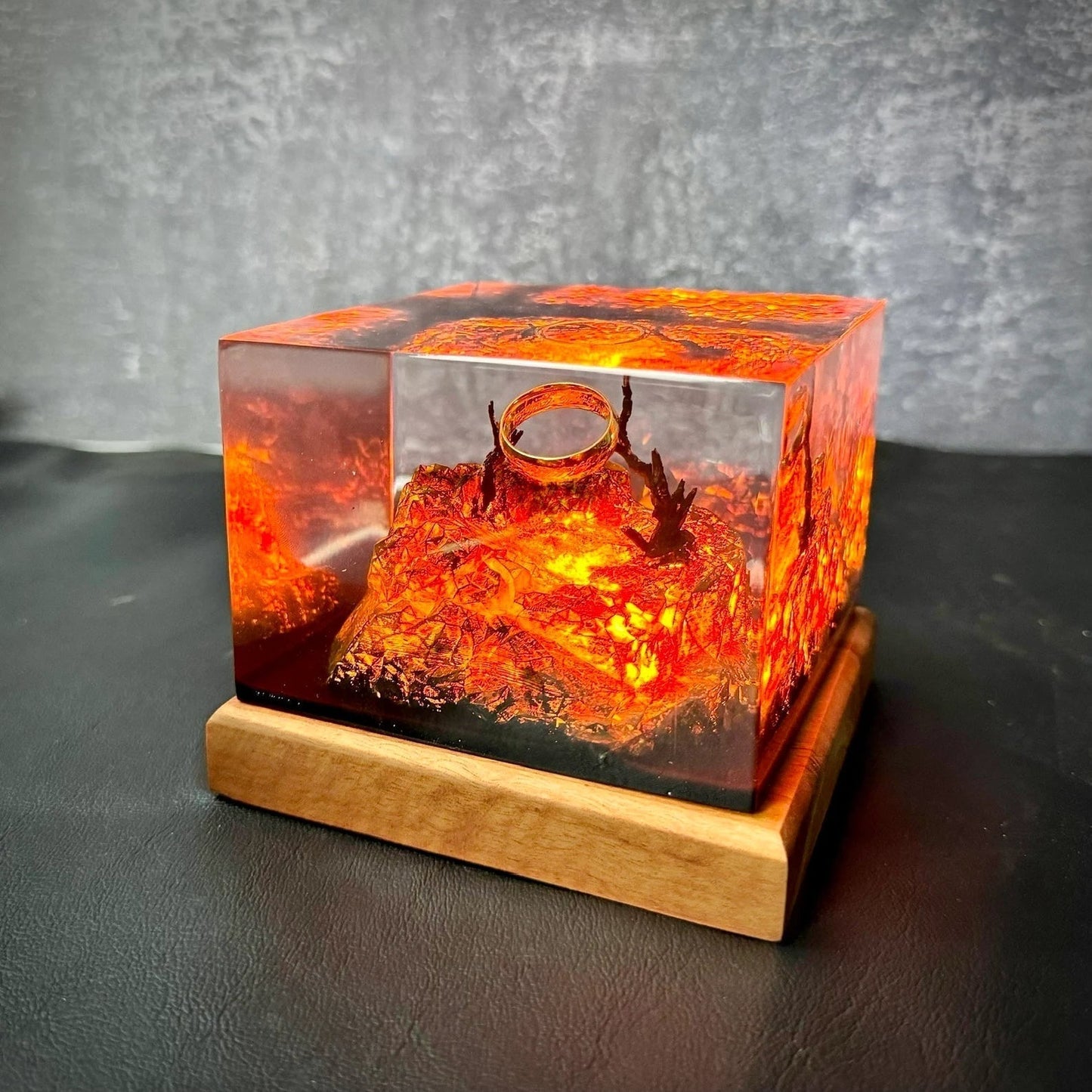 LOTR Lord Of Rings The One Ring Epoxy Resin Lamp - ArtFIGU