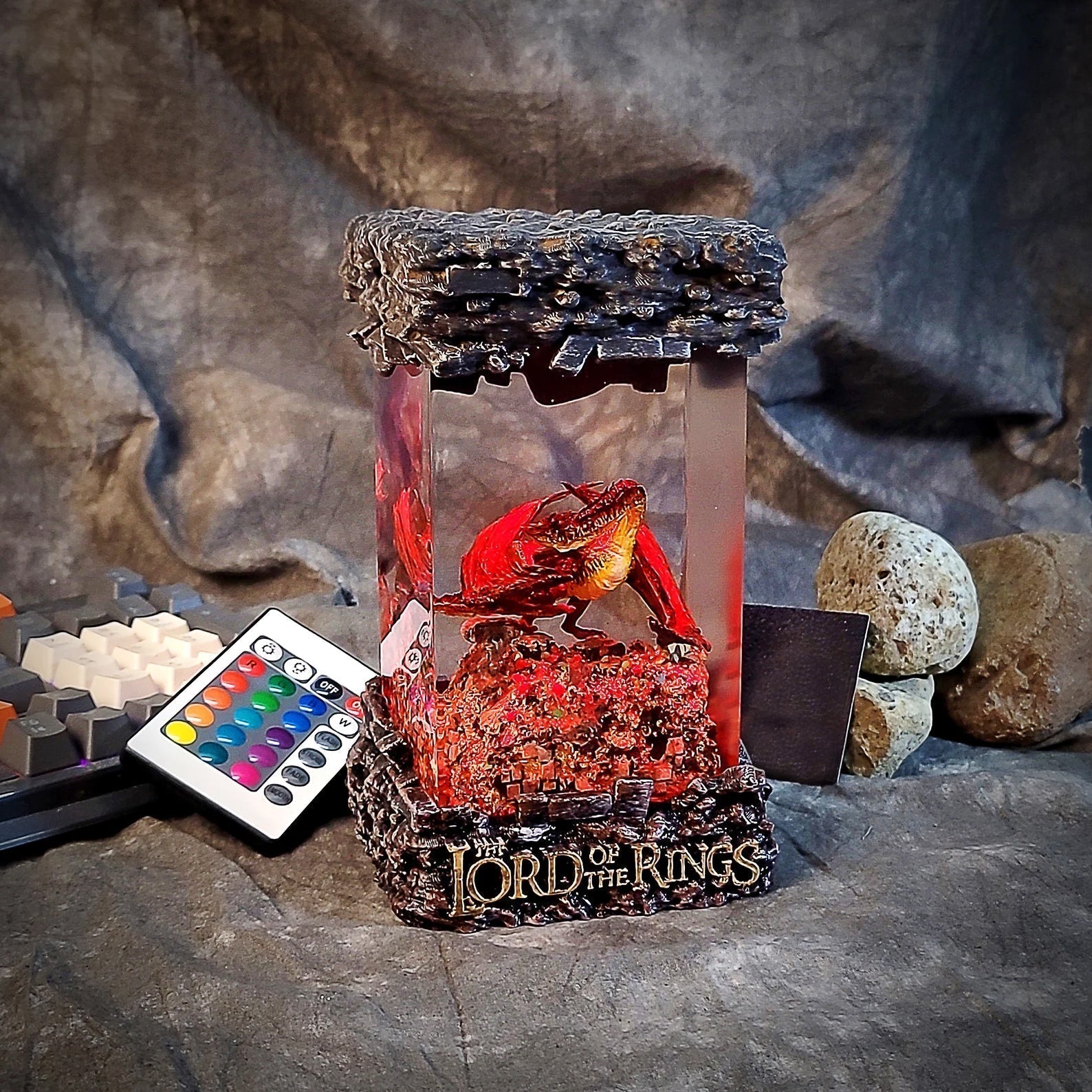 LOTR Lord Of Rings Smaug Dragon Diorama Epoxy Resin Lamp - ArtFIGU