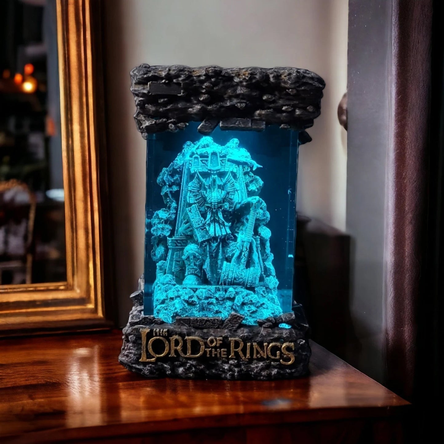 LOTR Lord Of Rings Dwarf King on Throne Diorama Epoxy Resin Lamp - ArtFIGU