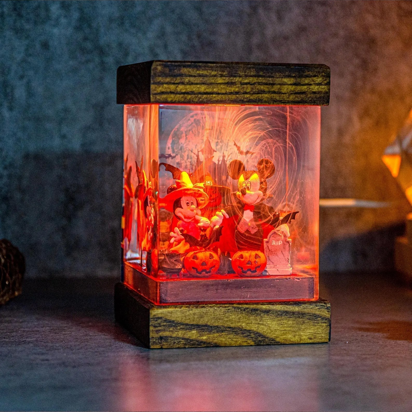 Mickey Mouse Halloween Graveyard Pumpkin Epoxy Resin Lamp - ArtFIGU