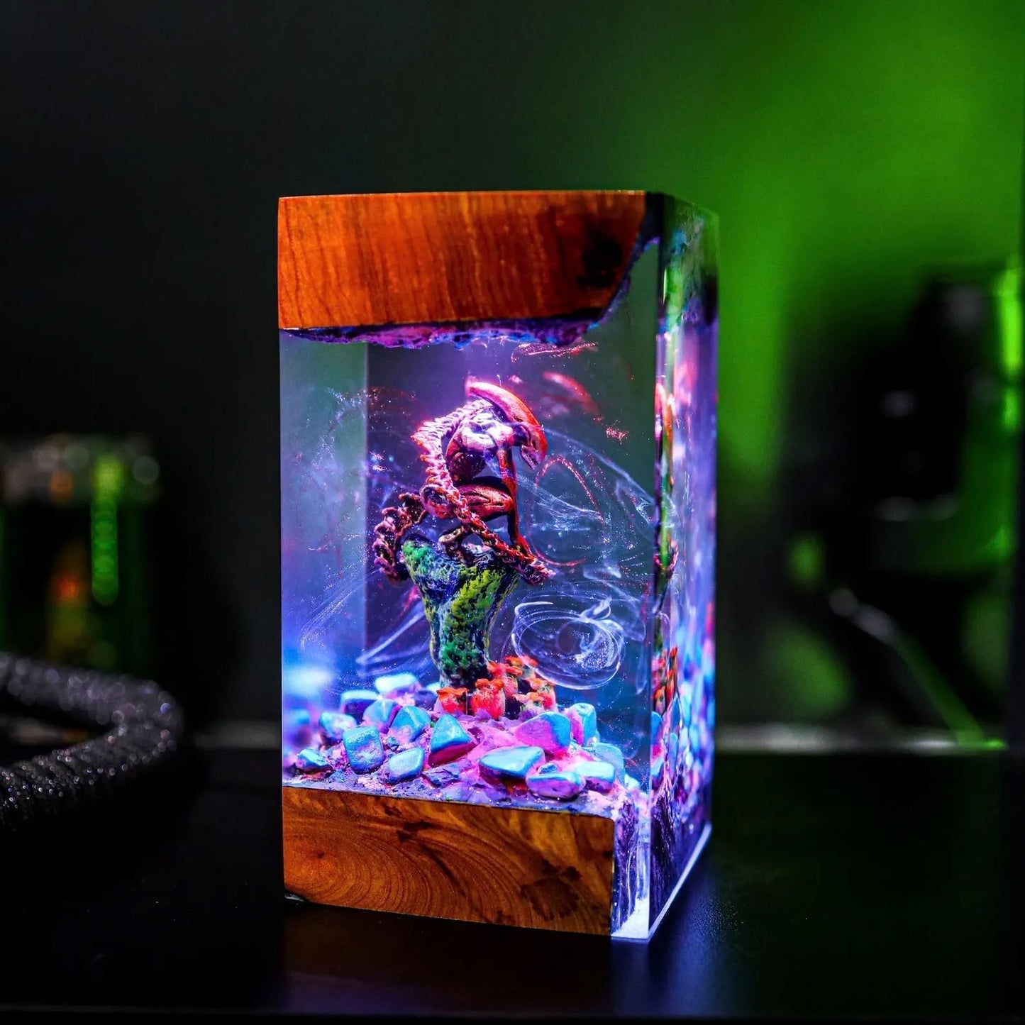 Godzilla King Of The Monsters Epoxy Resin Lamp - ArtFIGU