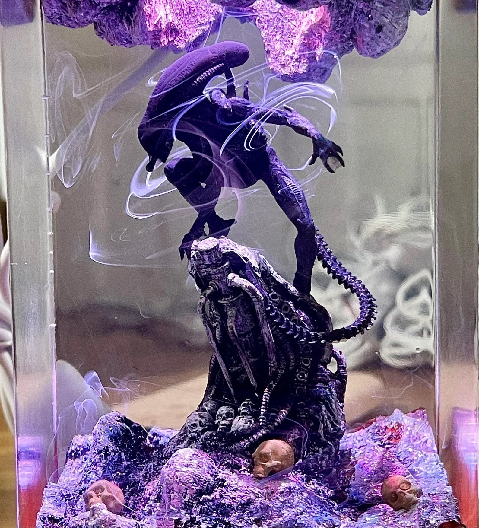 Godzilla Monster Epoxy Resin Lamp - ArtFIGU