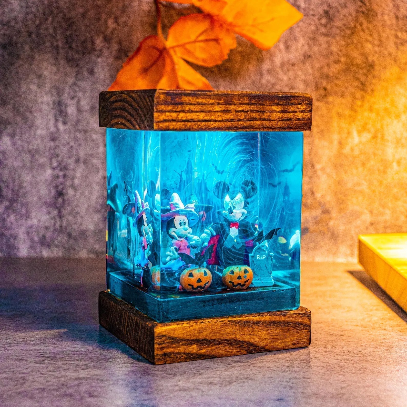 Mickey Mouse Halloween Graveyard Pumpkin Epoxy Resin Lamp - ArtFIGU