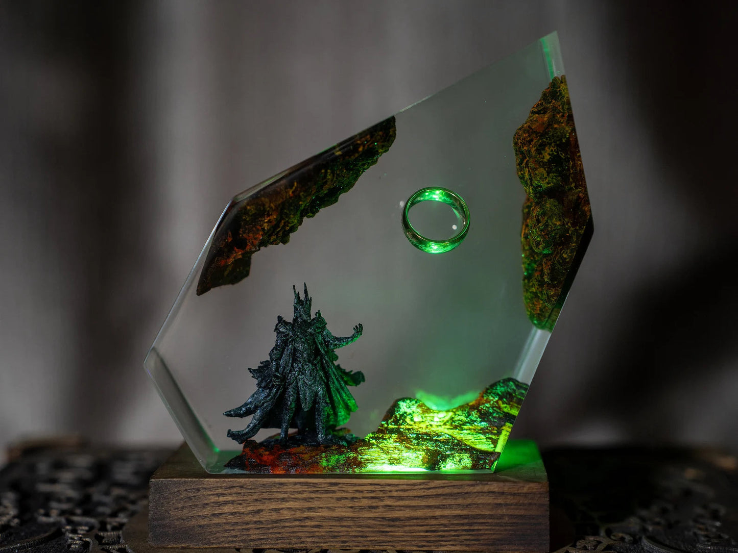 LOTR Lord Of Rings The One Ring Sauron Dark Lord Epoxy Resin Lamp - ArtFIGU