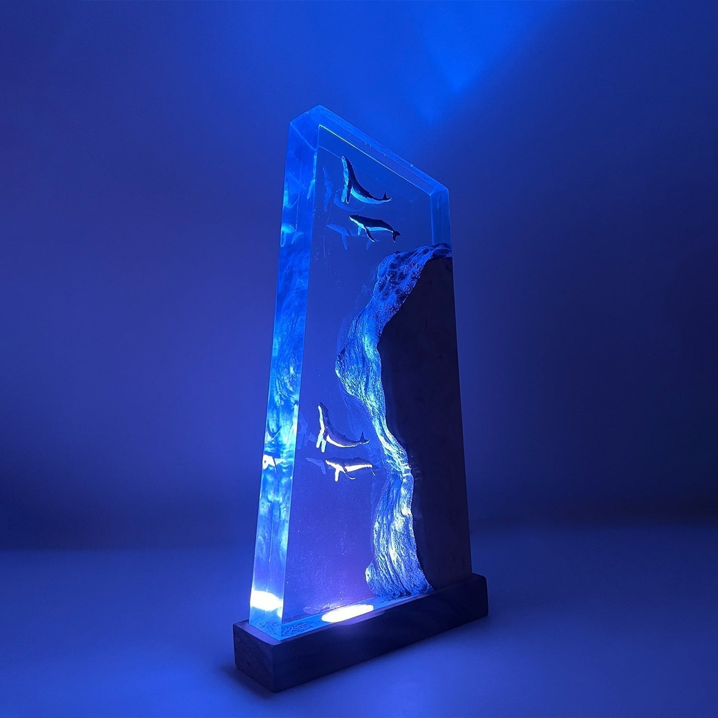 Humpback Whales - High Quality Epoxy Resin Lamp - ArtFIGU