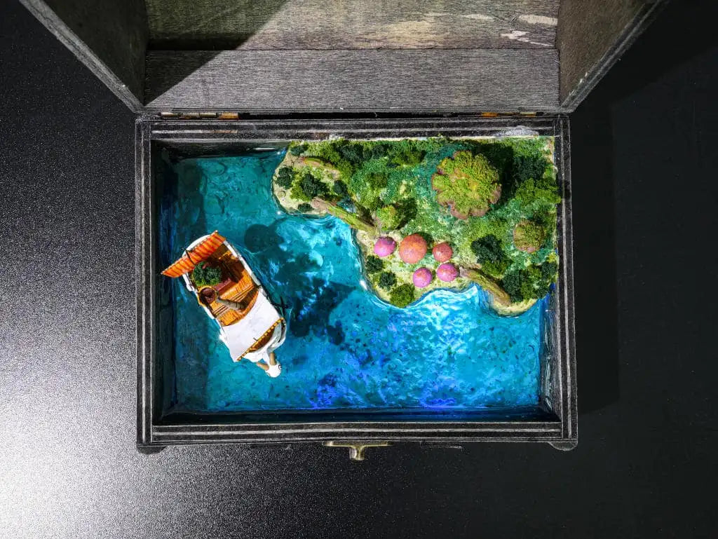 One Piece Going Merry Treasure Mistery Box Gift