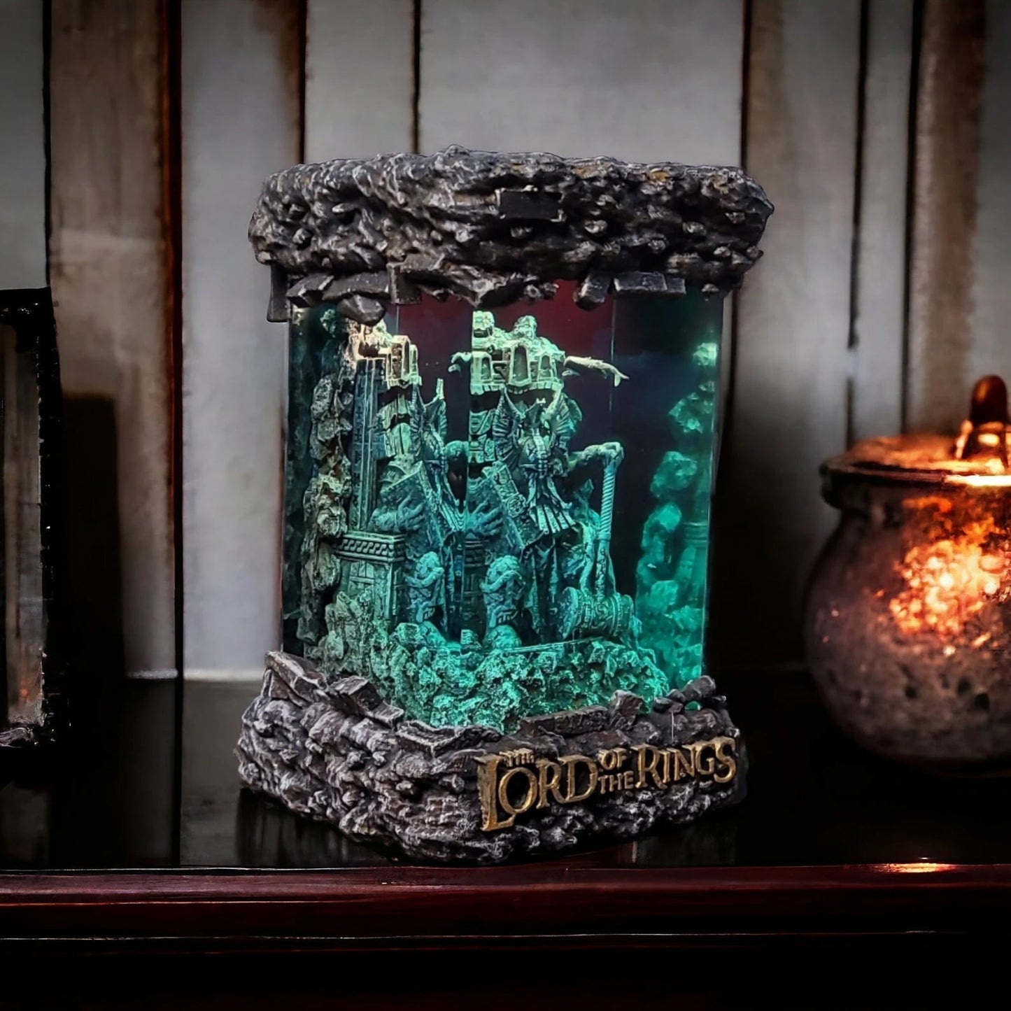 LOTR Lord Of Rings Dwarf King on Throne Diorama Epoxy Resin Lamp - ArtFIGU