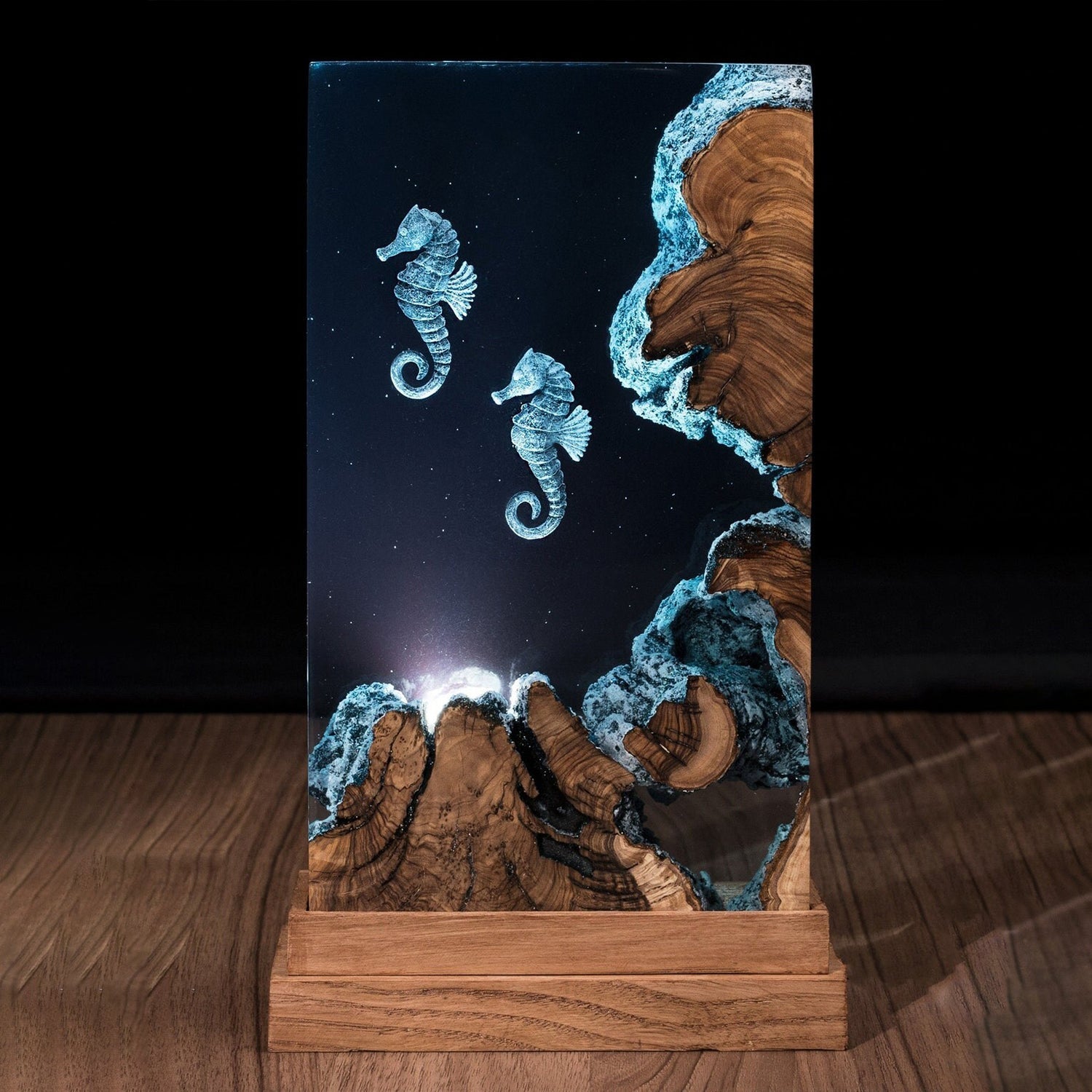 Seahorses - High Quality Epoxy Resin Lamp - ArtFIGU