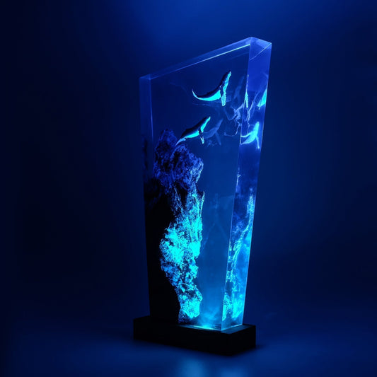 Humpback Whales - High Quality Epoxy Resin Lamp - ArtFIGU