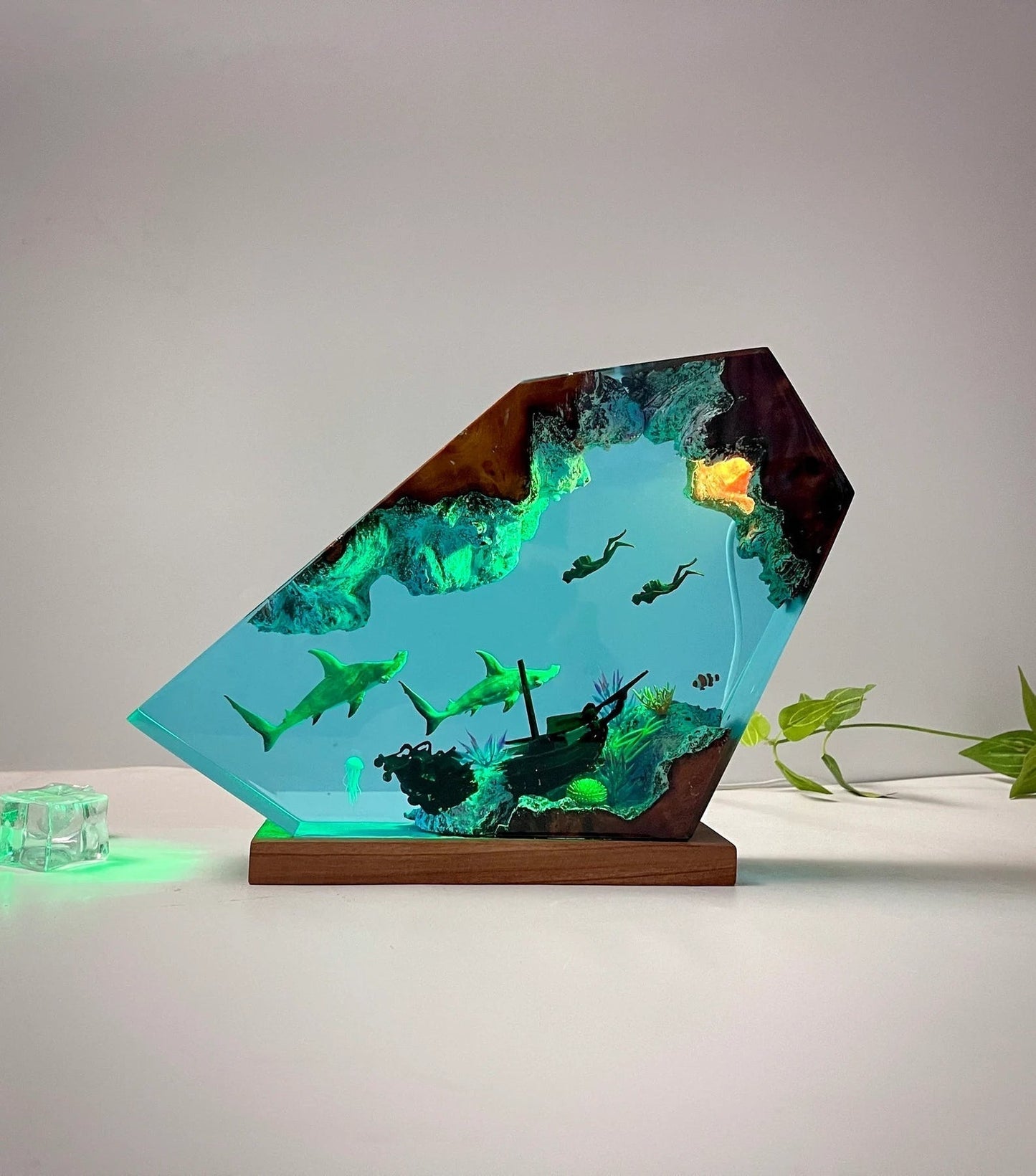 Hammerhead Sharks Diver Shipwreck Undersea Ocean Diorama Epoxy Resin Lamp, Night Light - ArtFIGU